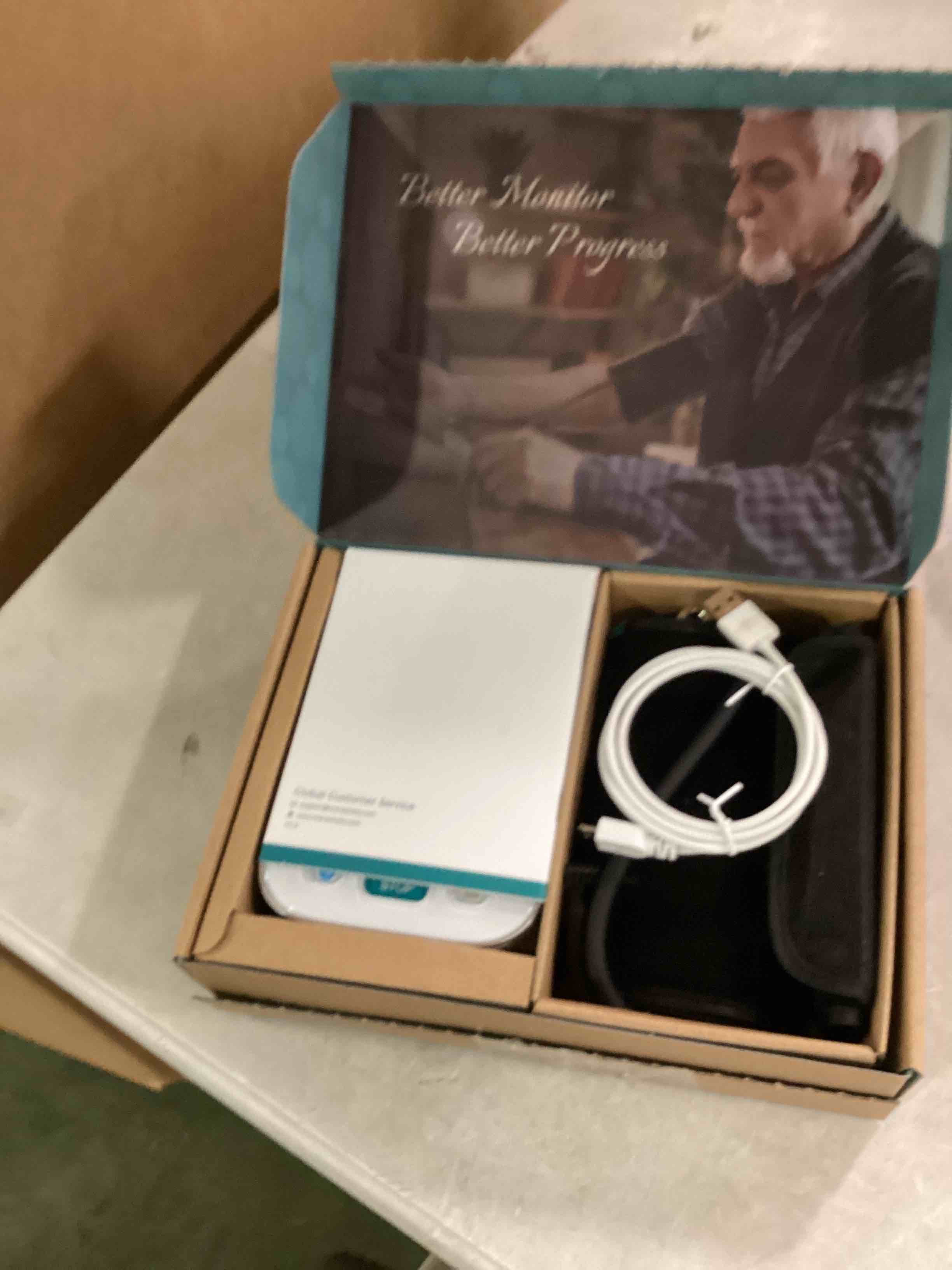 https://s3.amazonaws.com/lotting-images-prod/bidfta/BLU6709213_1719941548808.jpeg
