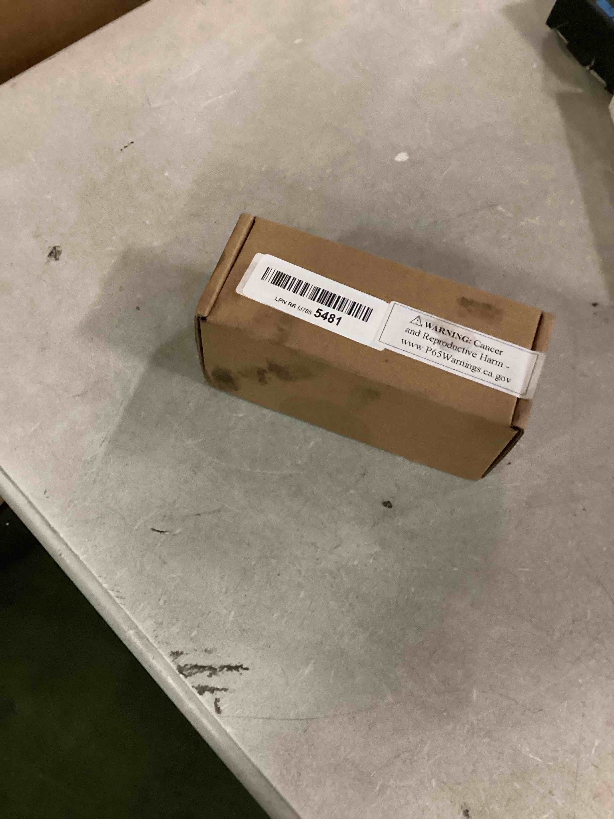 https://s3.amazonaws.com/lotting-images-prod/bidfta/BLU6709892_1720463475082.jpeg