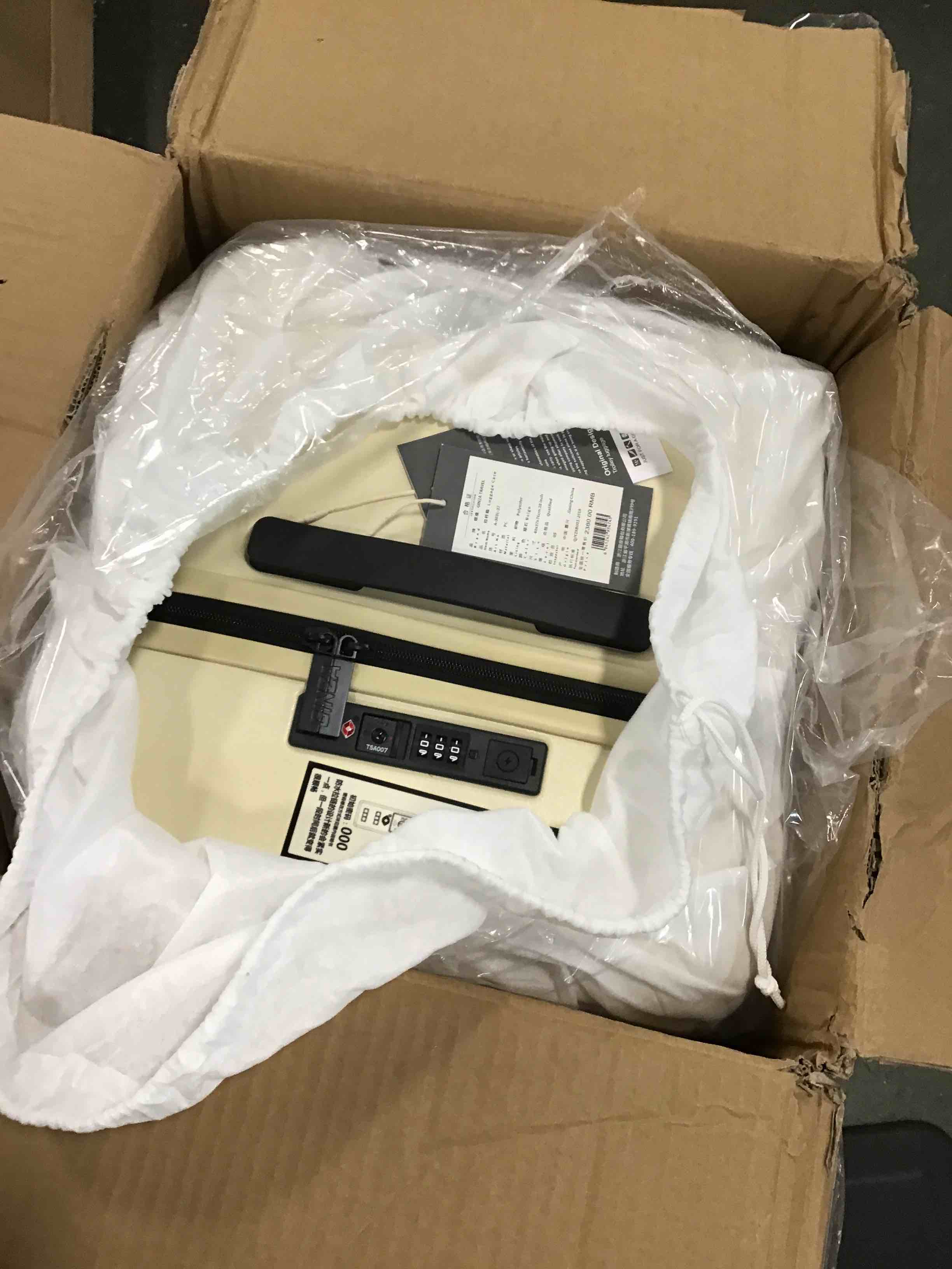 https://s3.amazonaws.com/lotting-images-prod/bidfta/BLU6710099_1719573160046.jpeg