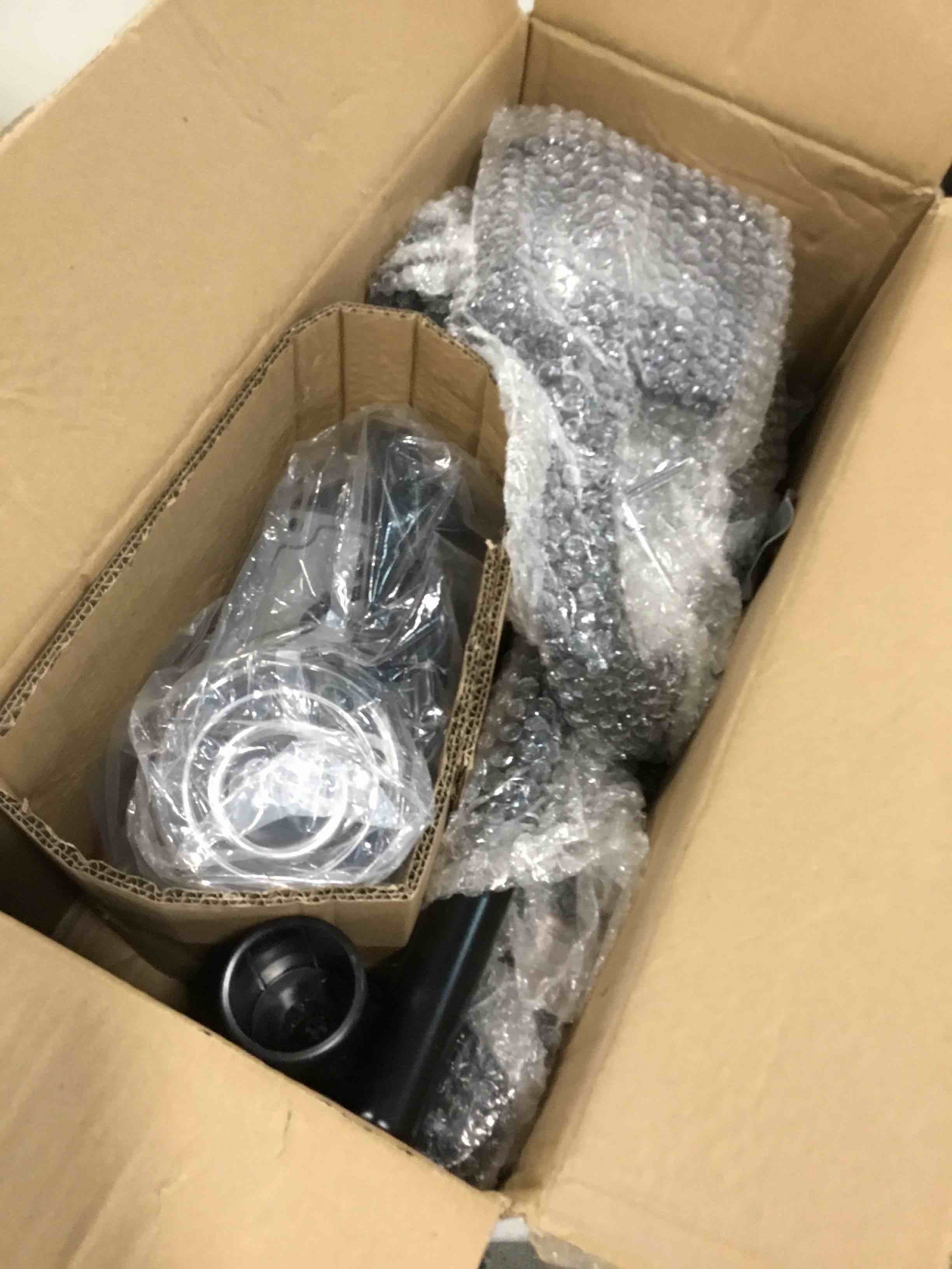 https://s3.amazonaws.com/lotting-images-prod/bidfta/BLU6710379_1719835755761.jpeg
