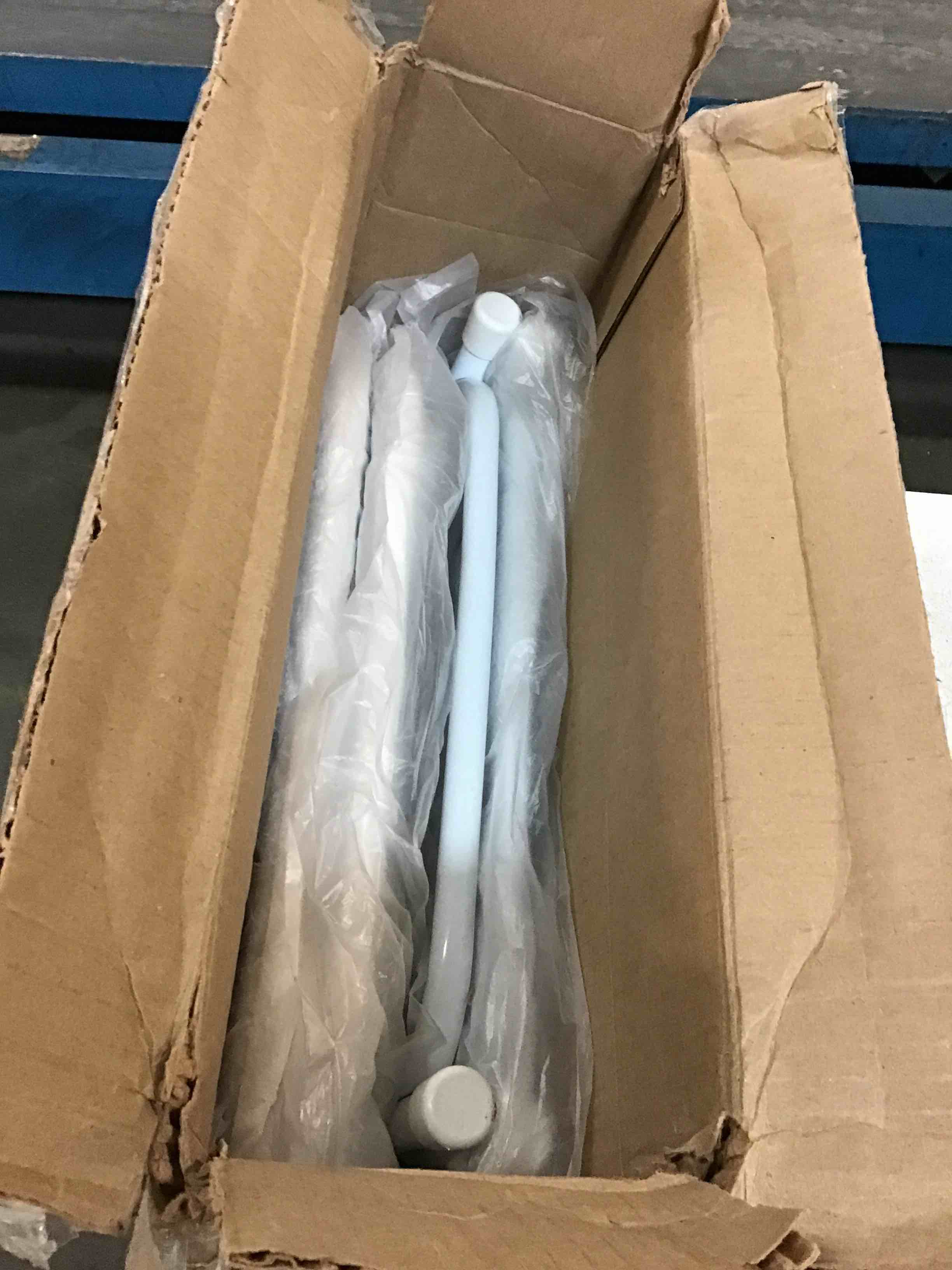 https://s3.amazonaws.com/lotting-images-prod/bidfta/BLU6710893_1720008458996.jpeg