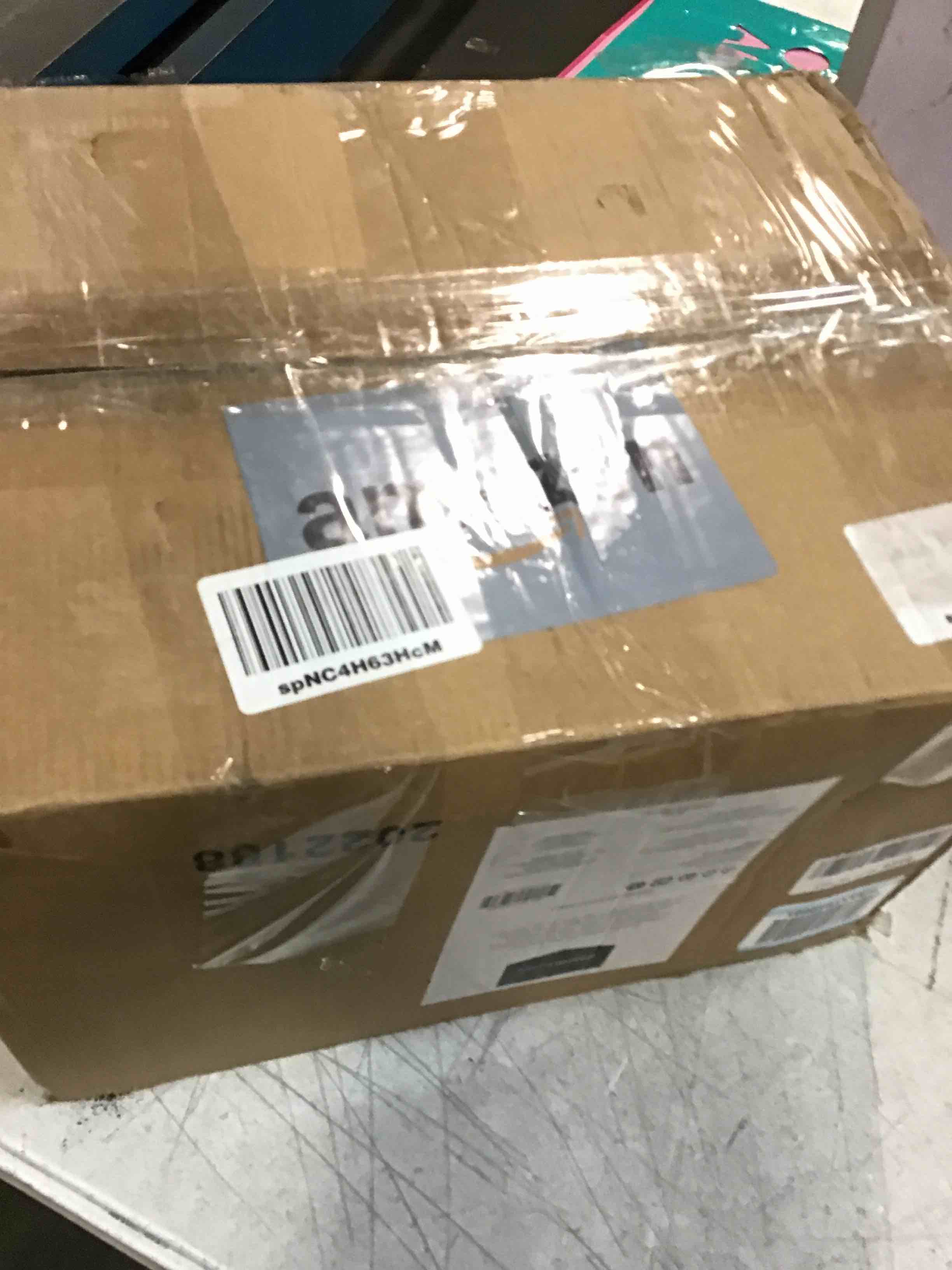https://s3.amazonaws.com/lotting-images-prod/bidfta/BLU6711101_1720036635573.jpeg