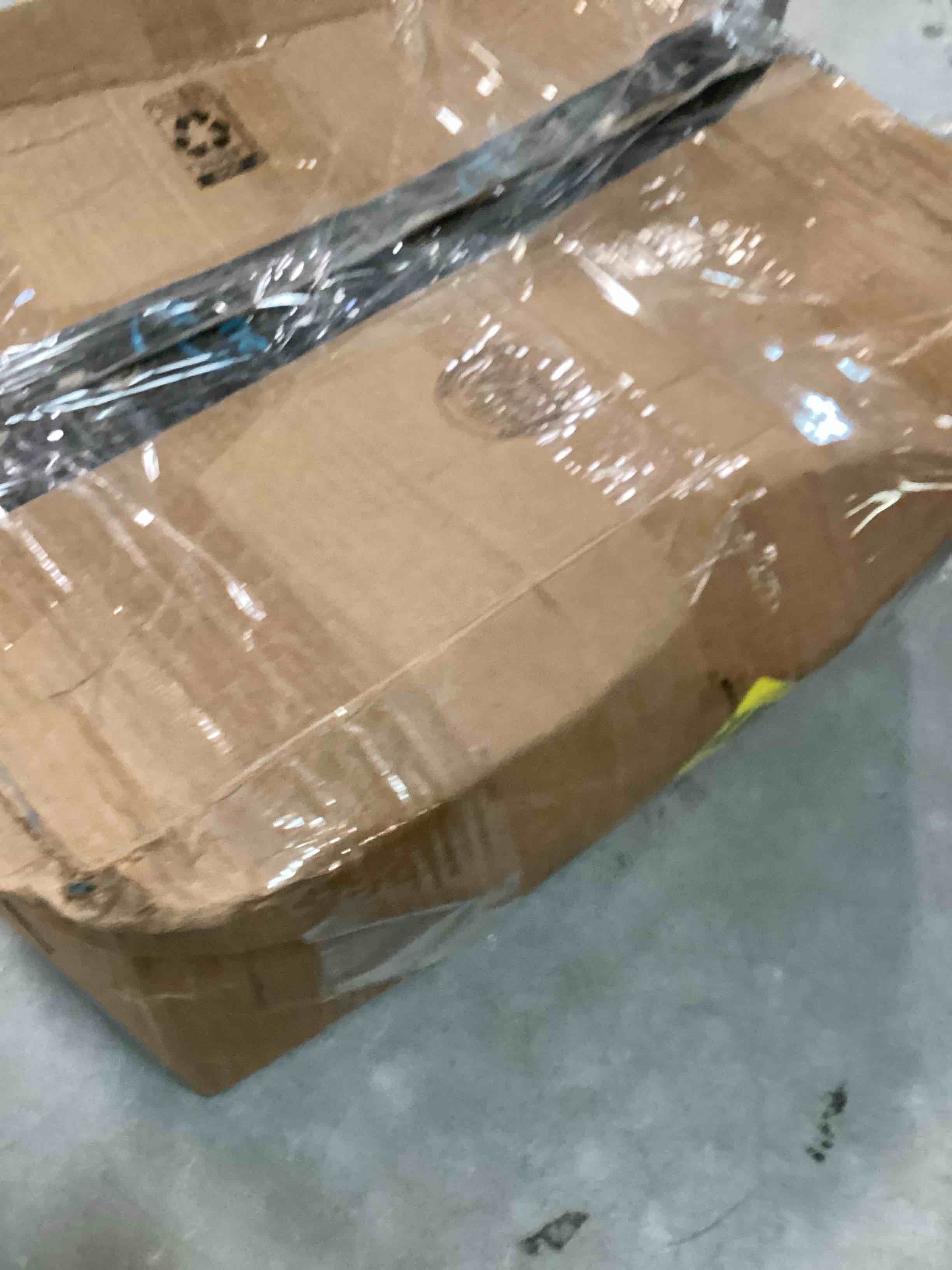 https://s3.amazonaws.com/lotting-images-prod/bidfta/BLU6711119_1720178355603.jpeg