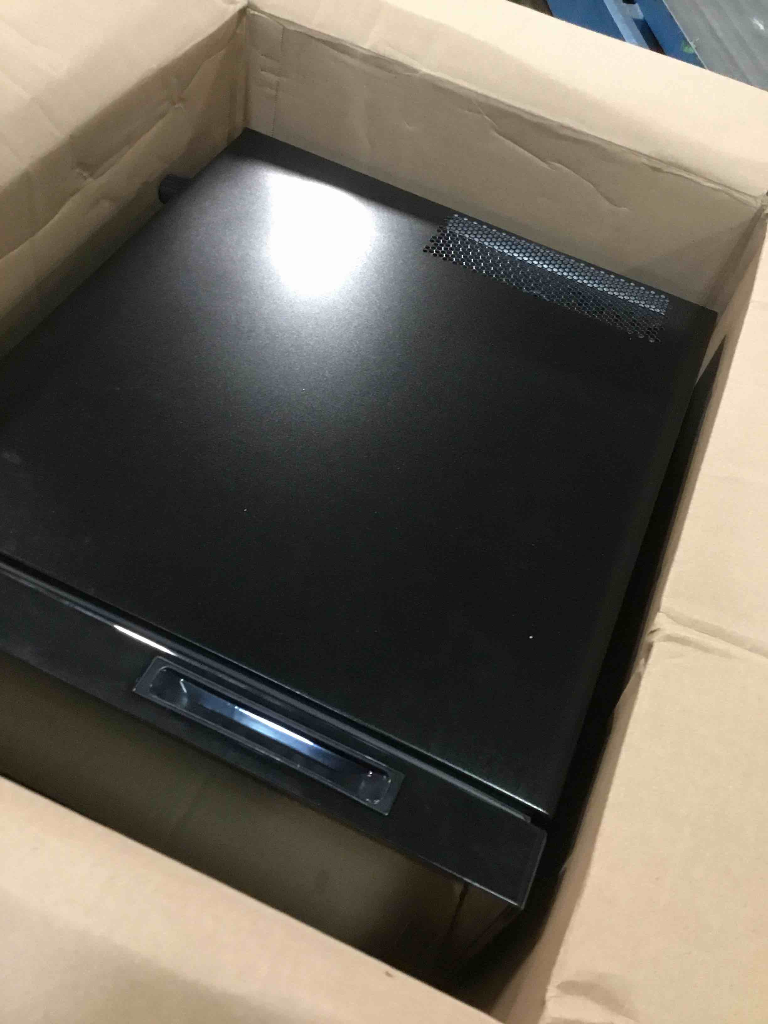 https://s3.amazonaws.com/lotting-images-prod/bidfta/BLU6711126_1720179167541.jpeg