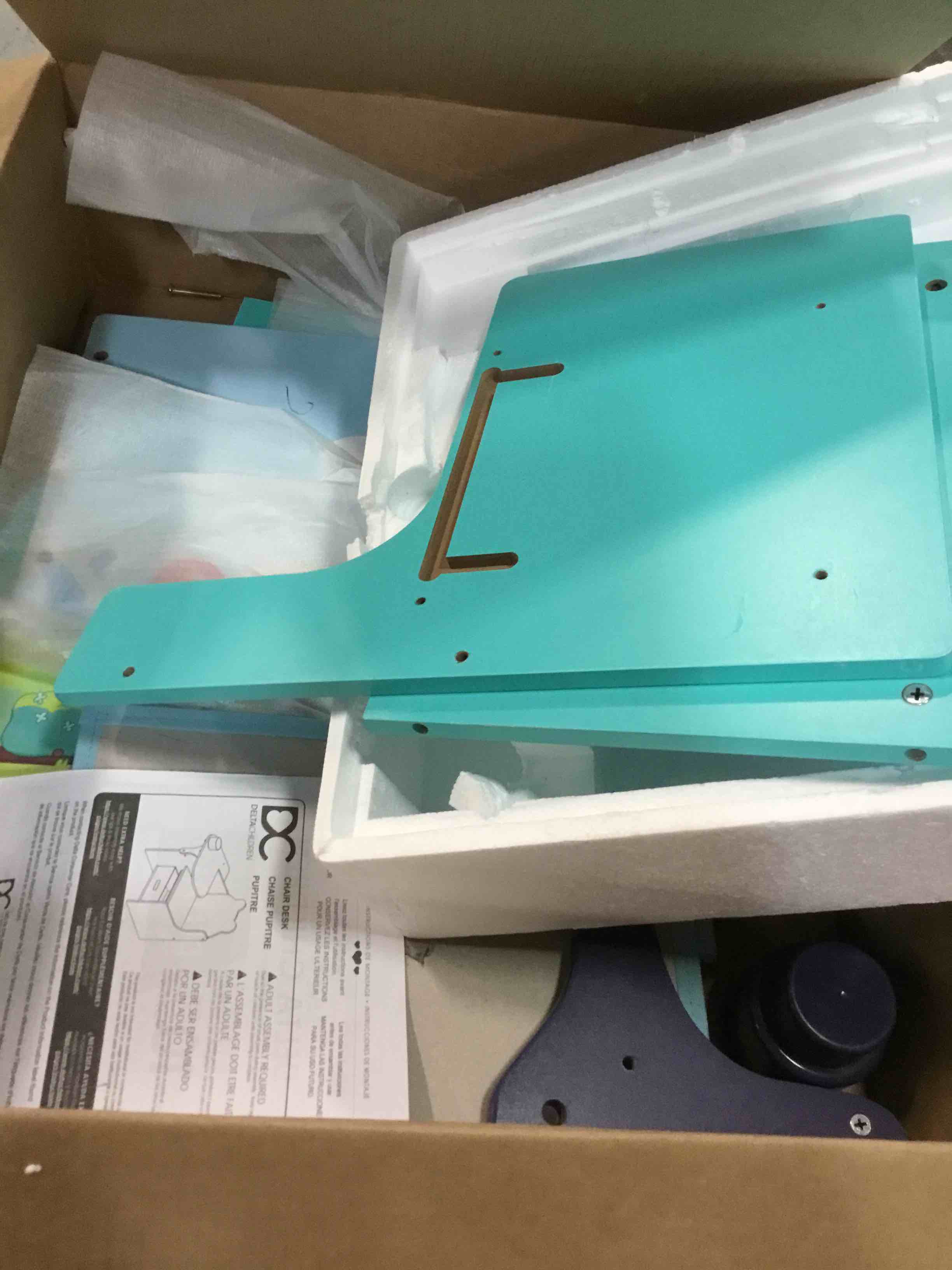 https://s3.amazonaws.com/lotting-images-prod/bidfta/BLU6711197_1720189345597.jpeg