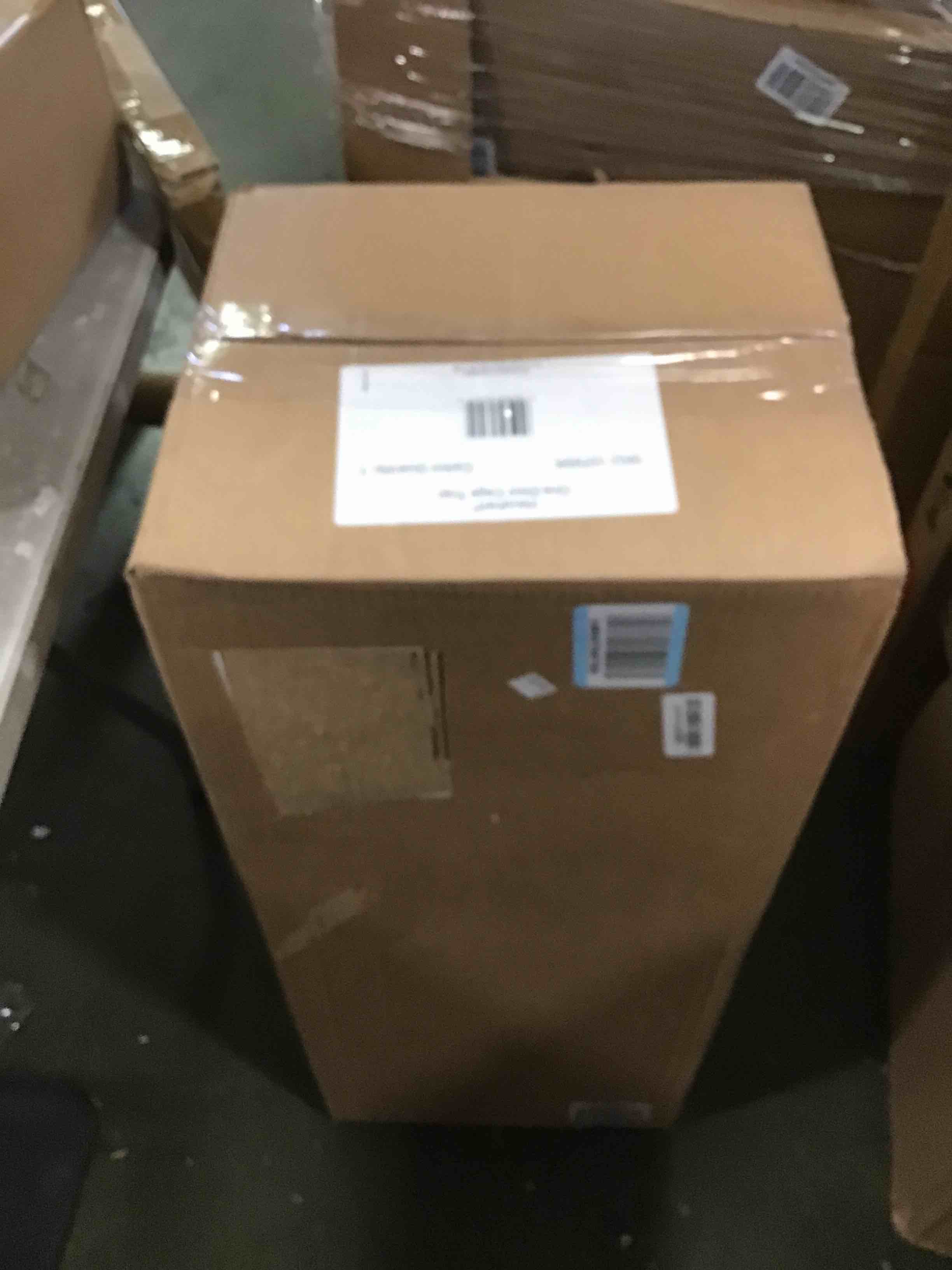 https://s3.amazonaws.com/lotting-images-prod/bidfta/BLU6711874_1719933254569.jpeg