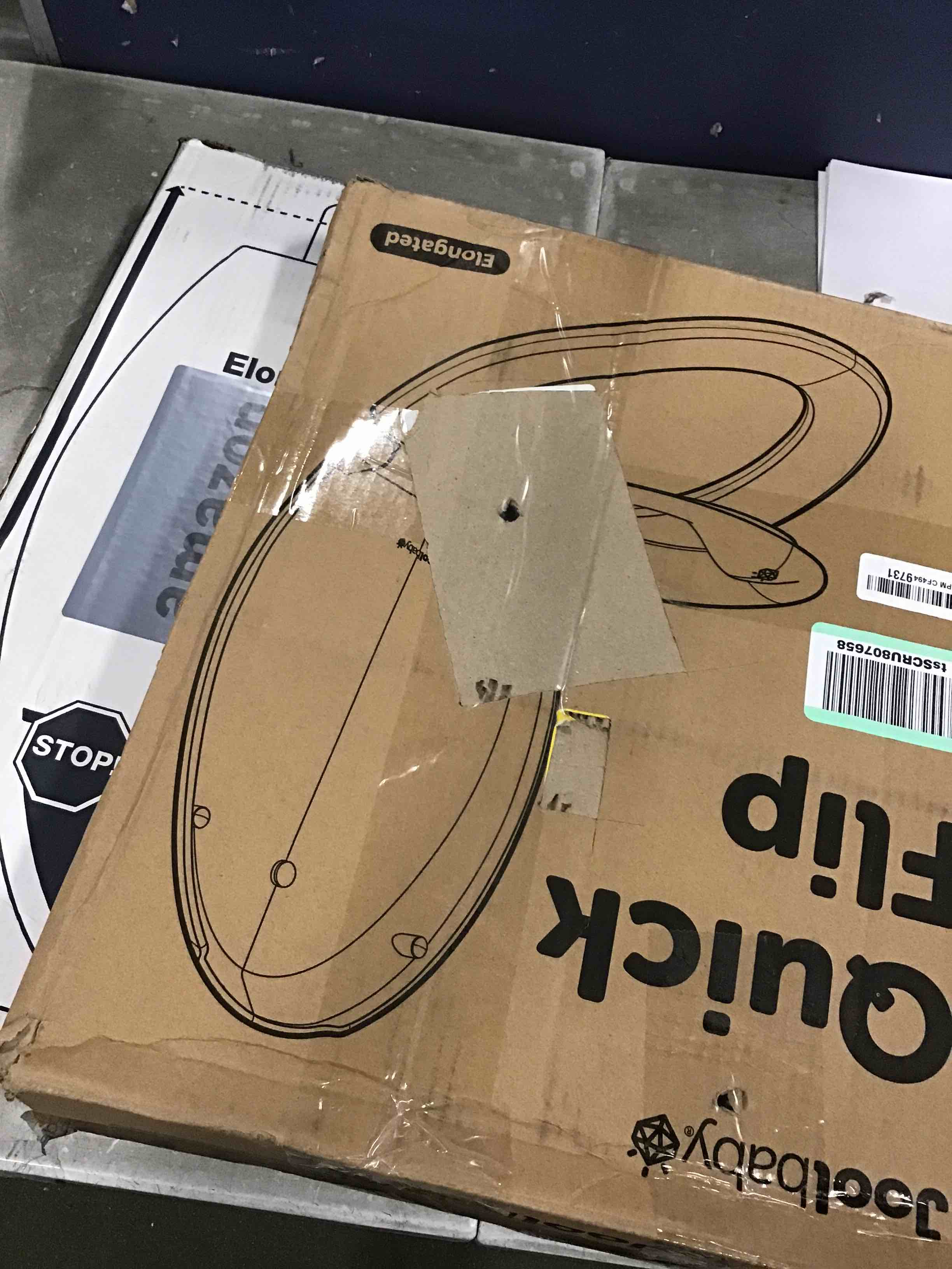 https://s3.amazonaws.com/lotting-images-prod/bidfta/BLU6711985_1719946512774.jpeg