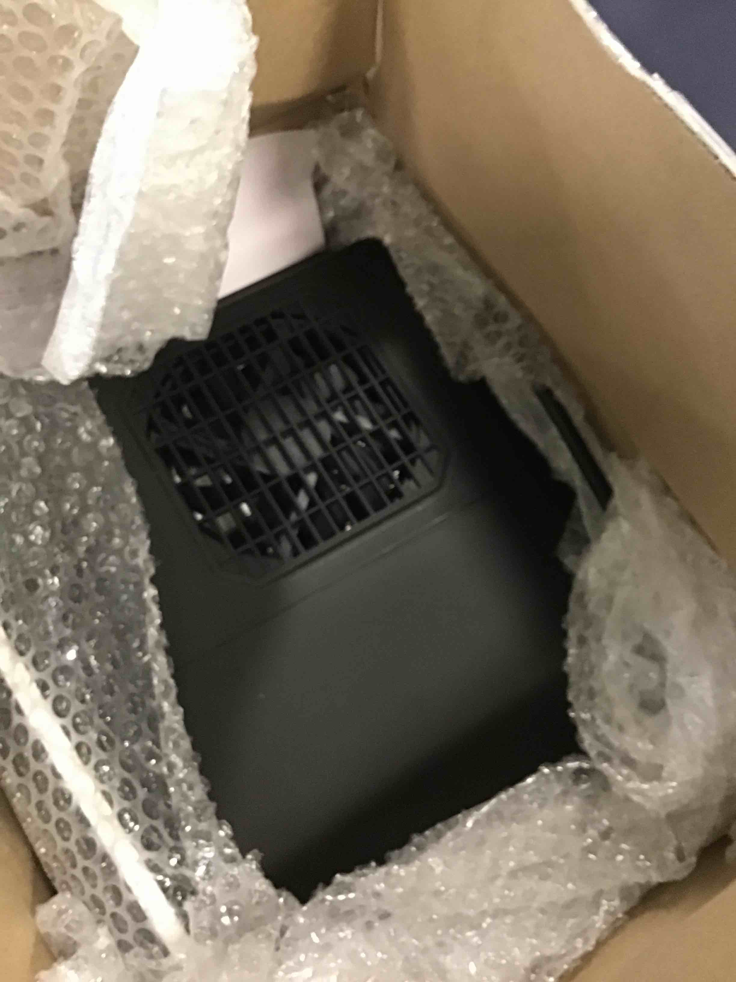 https://s3.amazonaws.com/lotting-images-prod/bidfta/BLU6711997_1719949067163.jpeg