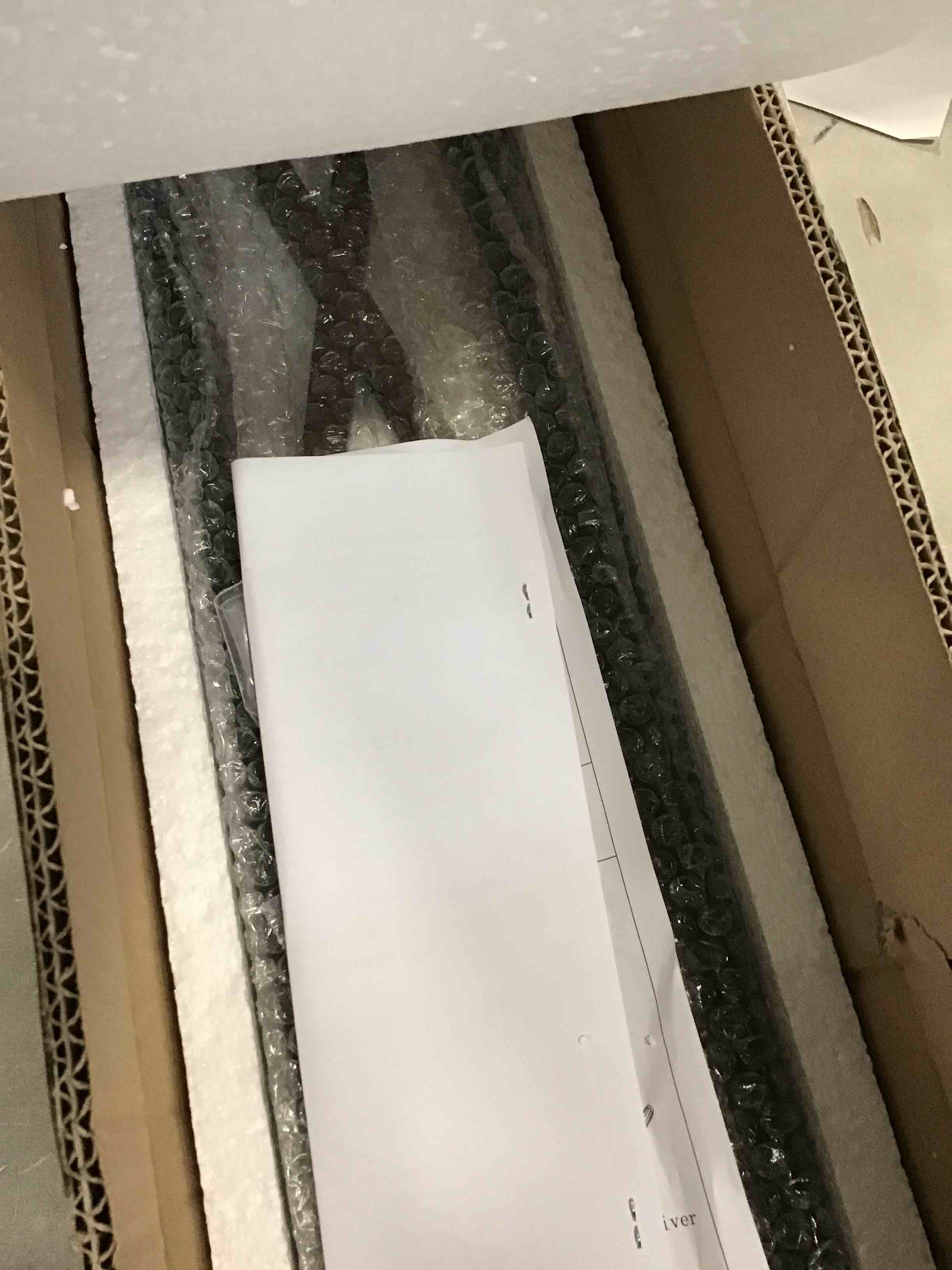 https://s3.amazonaws.com/lotting-images-prod/bidfta/BLU6712067_1720019775523.jpeg