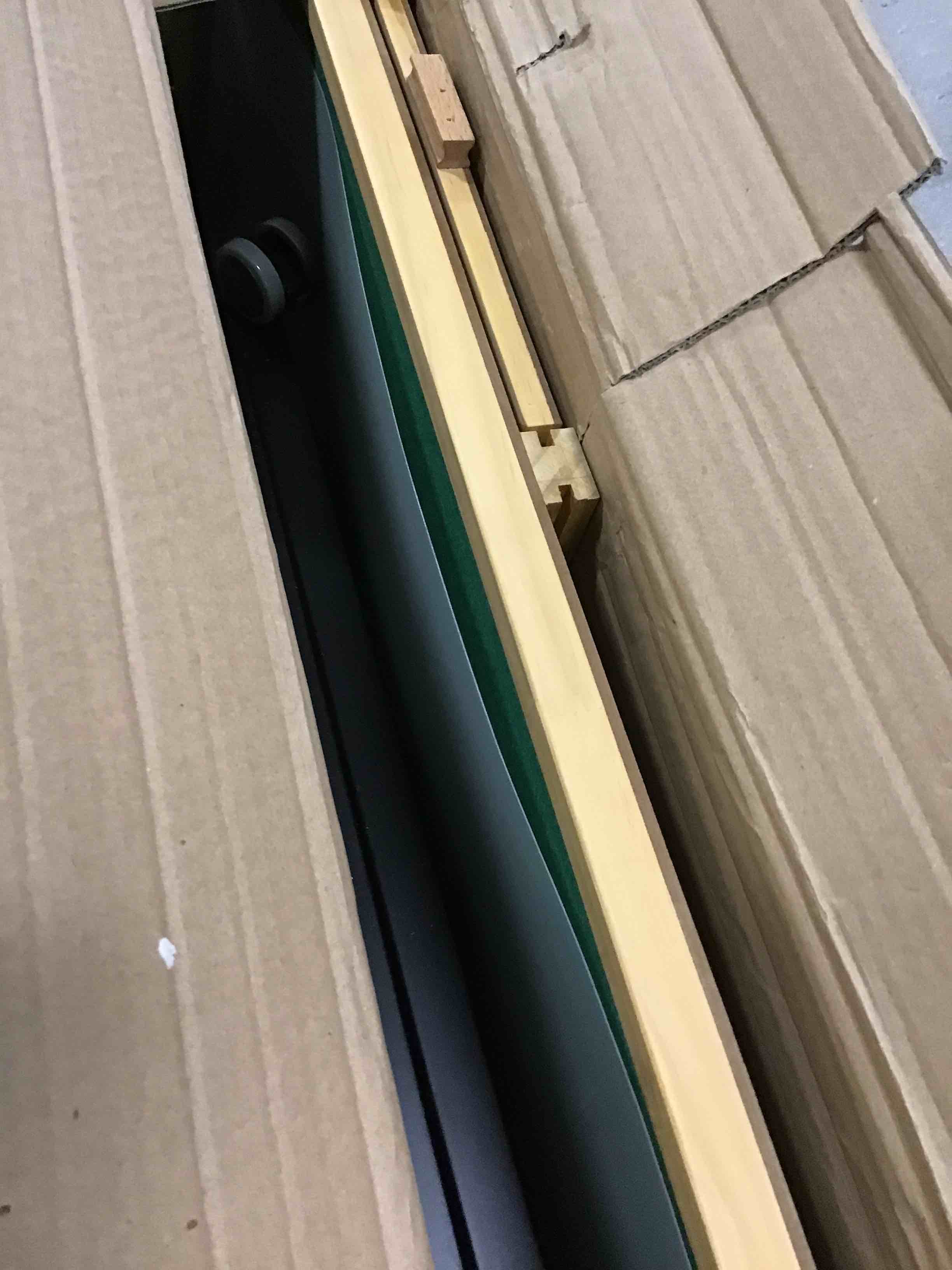 https://s3.amazonaws.com/lotting-images-prod/bidfta/BLU6712144_1720030383274.jpeg