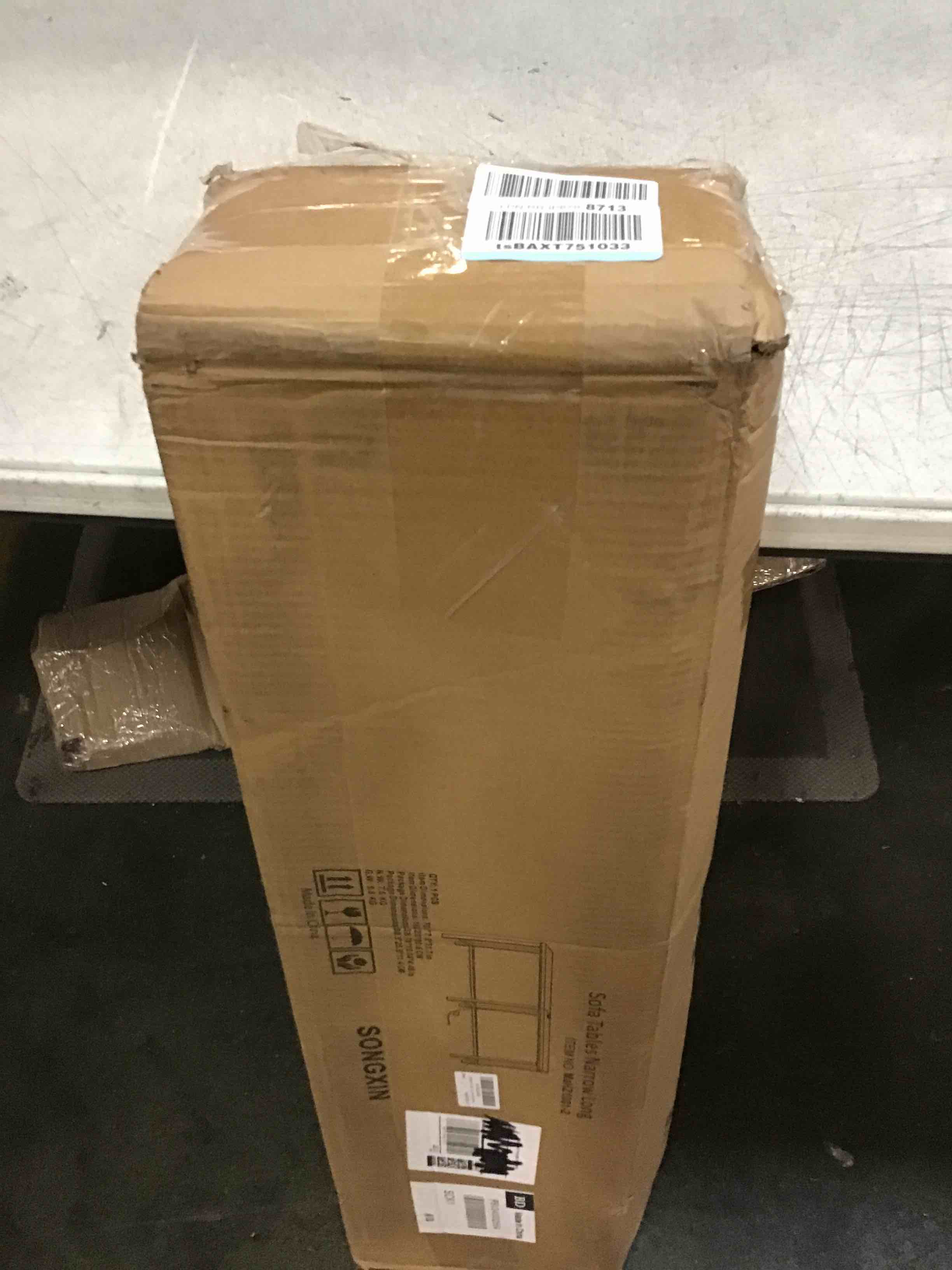 https://s3.amazonaws.com/lotting-images-prod/bidfta/BLU6712198_1720178394319.jpeg