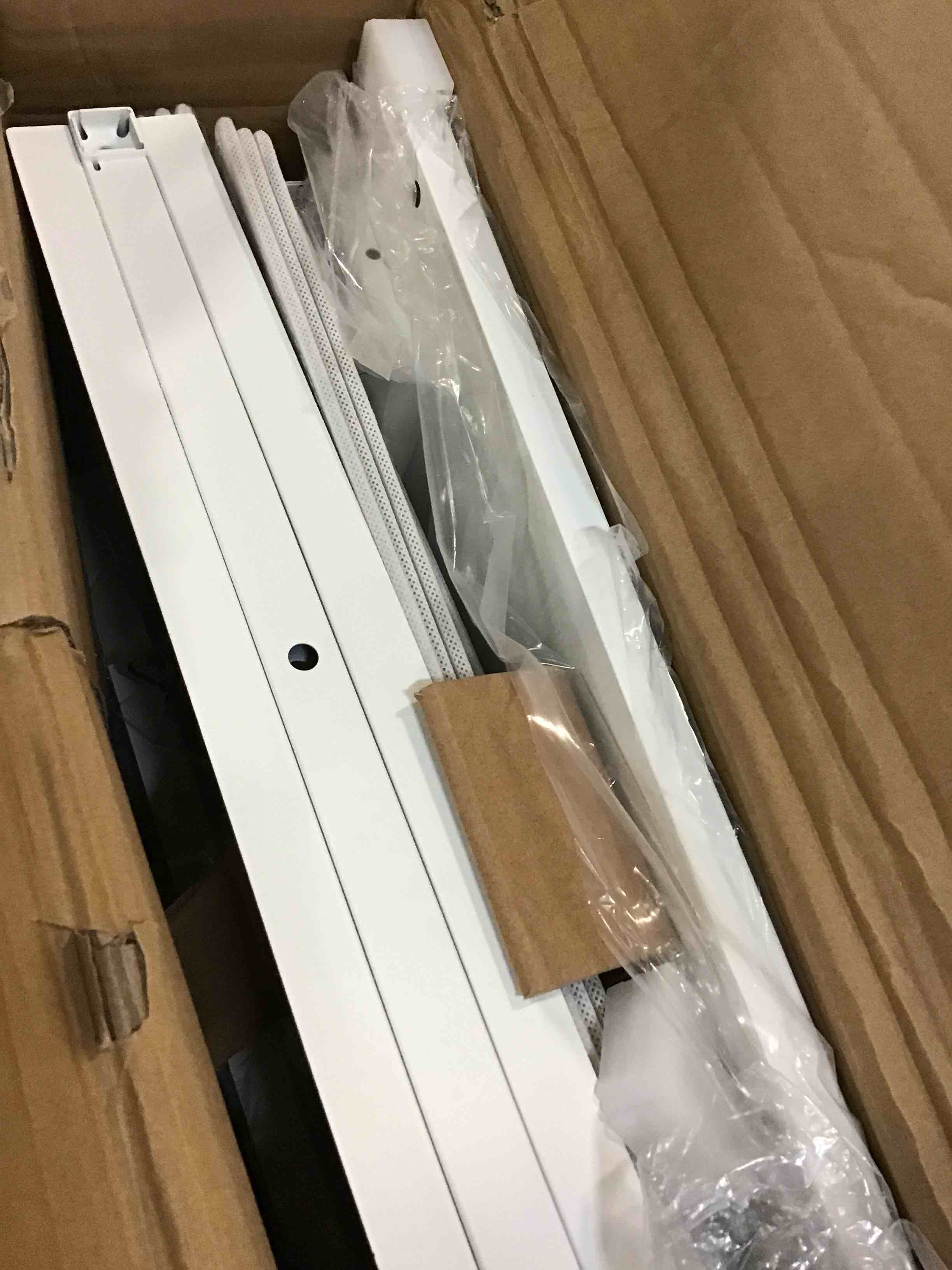 https://s3.amazonaws.com/lotting-images-prod/bidfta/BLU6712430_1720204907627.jpeg