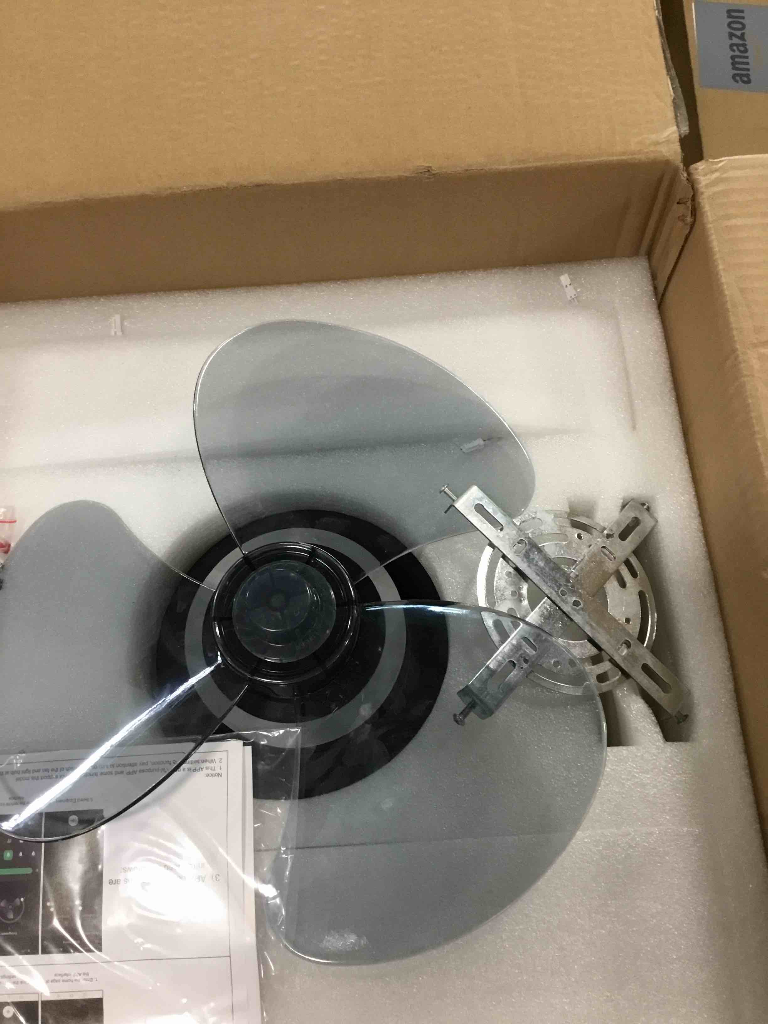 https://s3.amazonaws.com/lotting-images-prod/bidfta/BLU6712931_1721078433294.jpeg