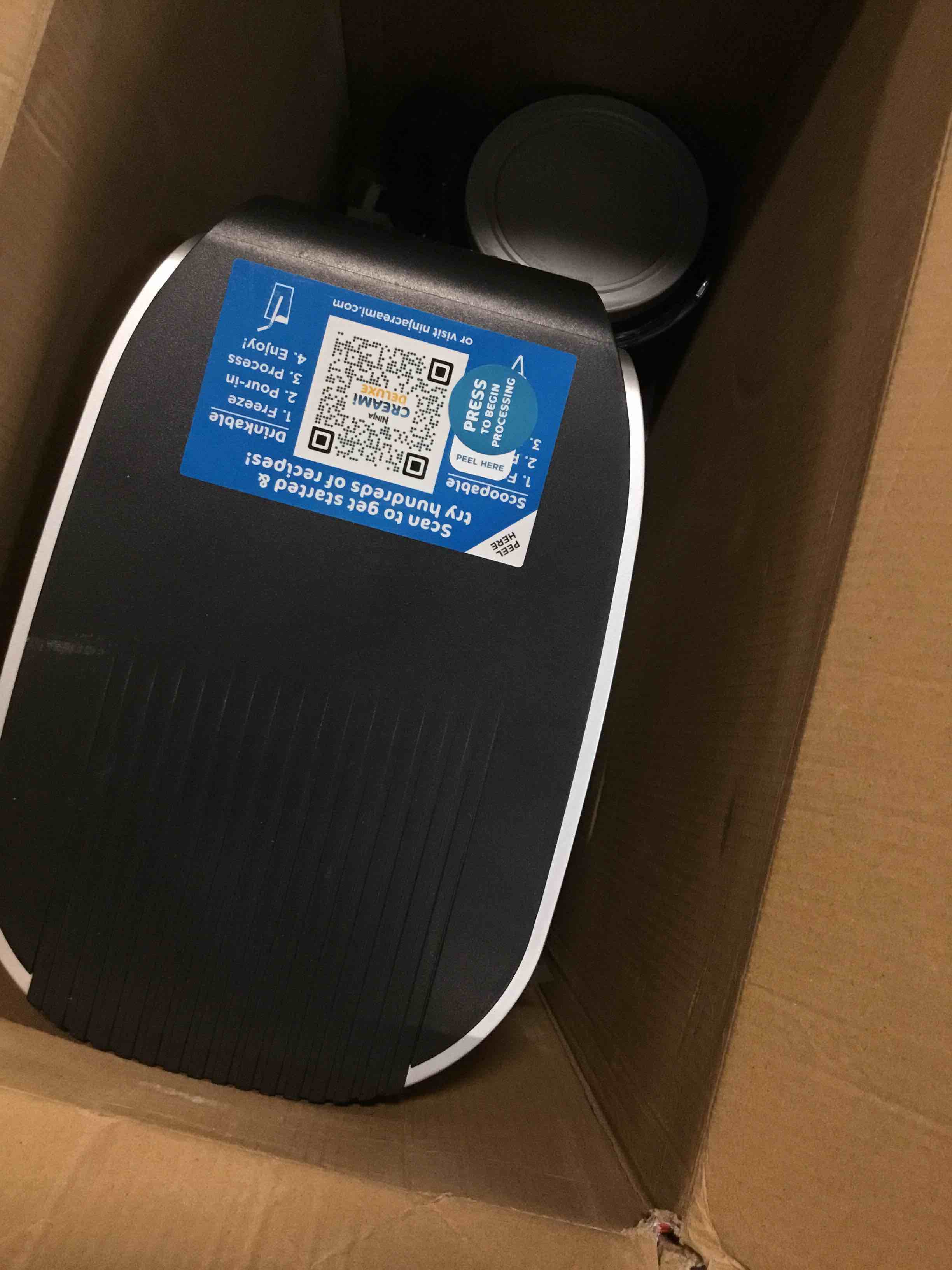 https://s3.amazonaws.com/lotting-images-prod/bidfta/BLU6712958_1719430722485.jpeg