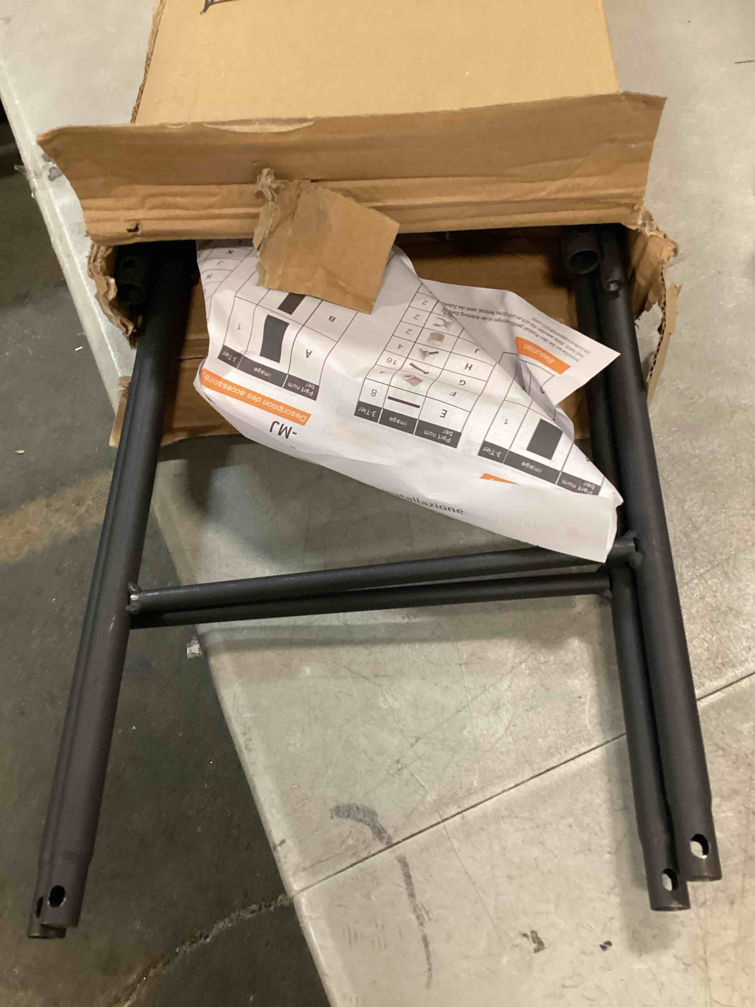https://s3.amazonaws.com/lotting-images-prod/bidfta/BLU6713089_1719463430438.jpeg