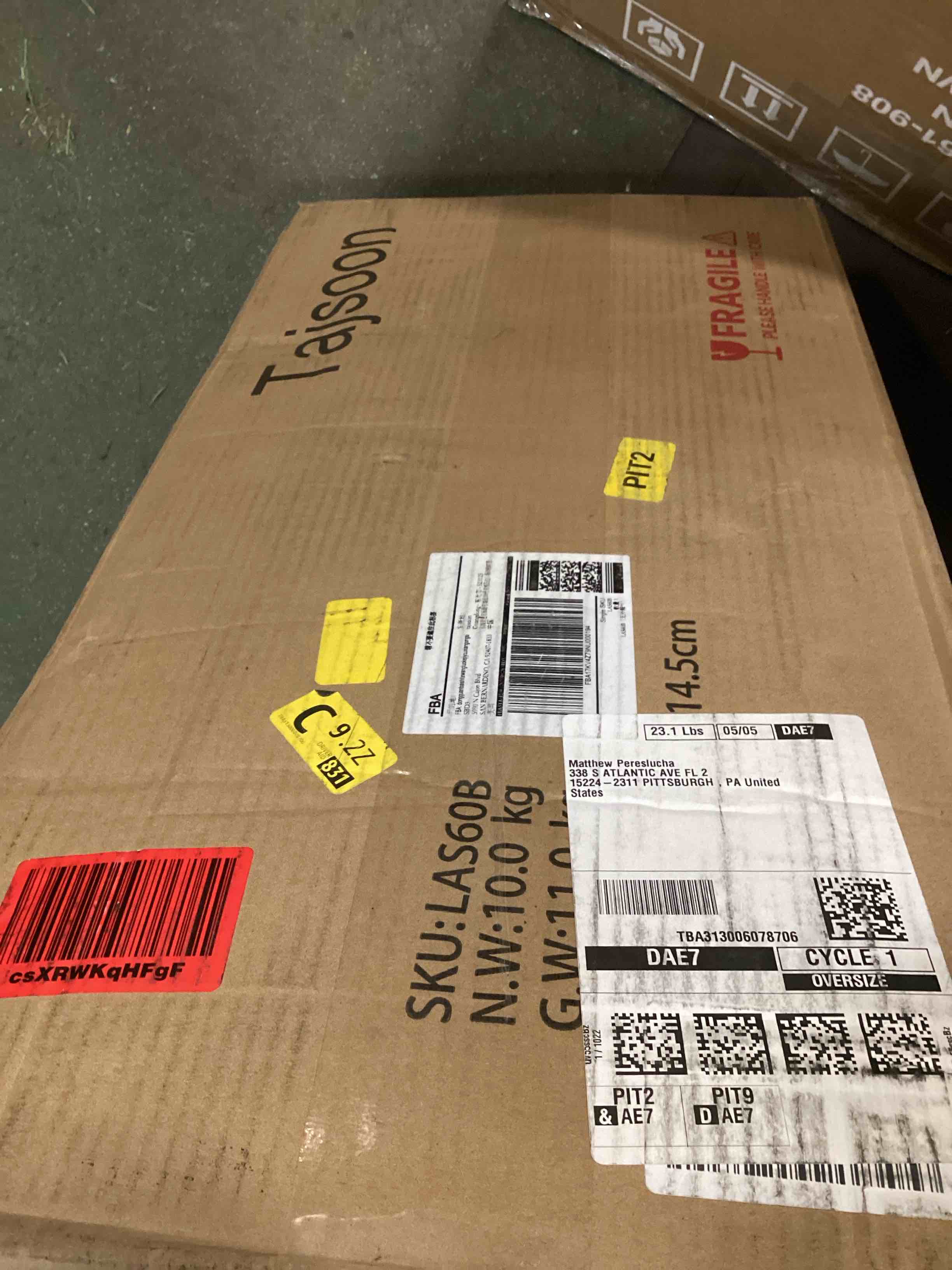 https://s3.amazonaws.com/lotting-images-prod/bidfta/BLU6713401_1719527084827.jpeg