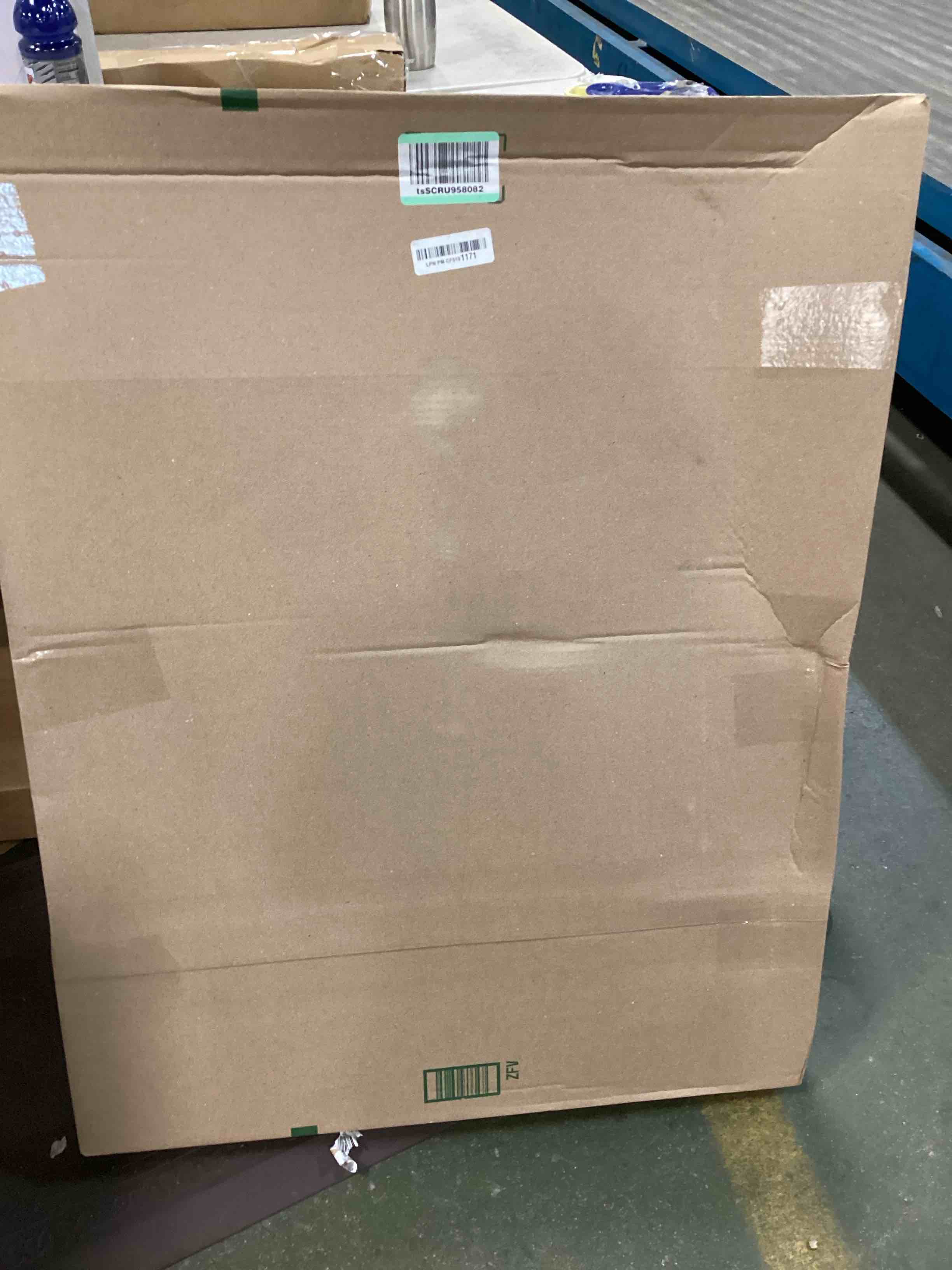 https://s3.amazonaws.com/lotting-images-prod/bidfta/BLU6713459_1719546349454.jpeg