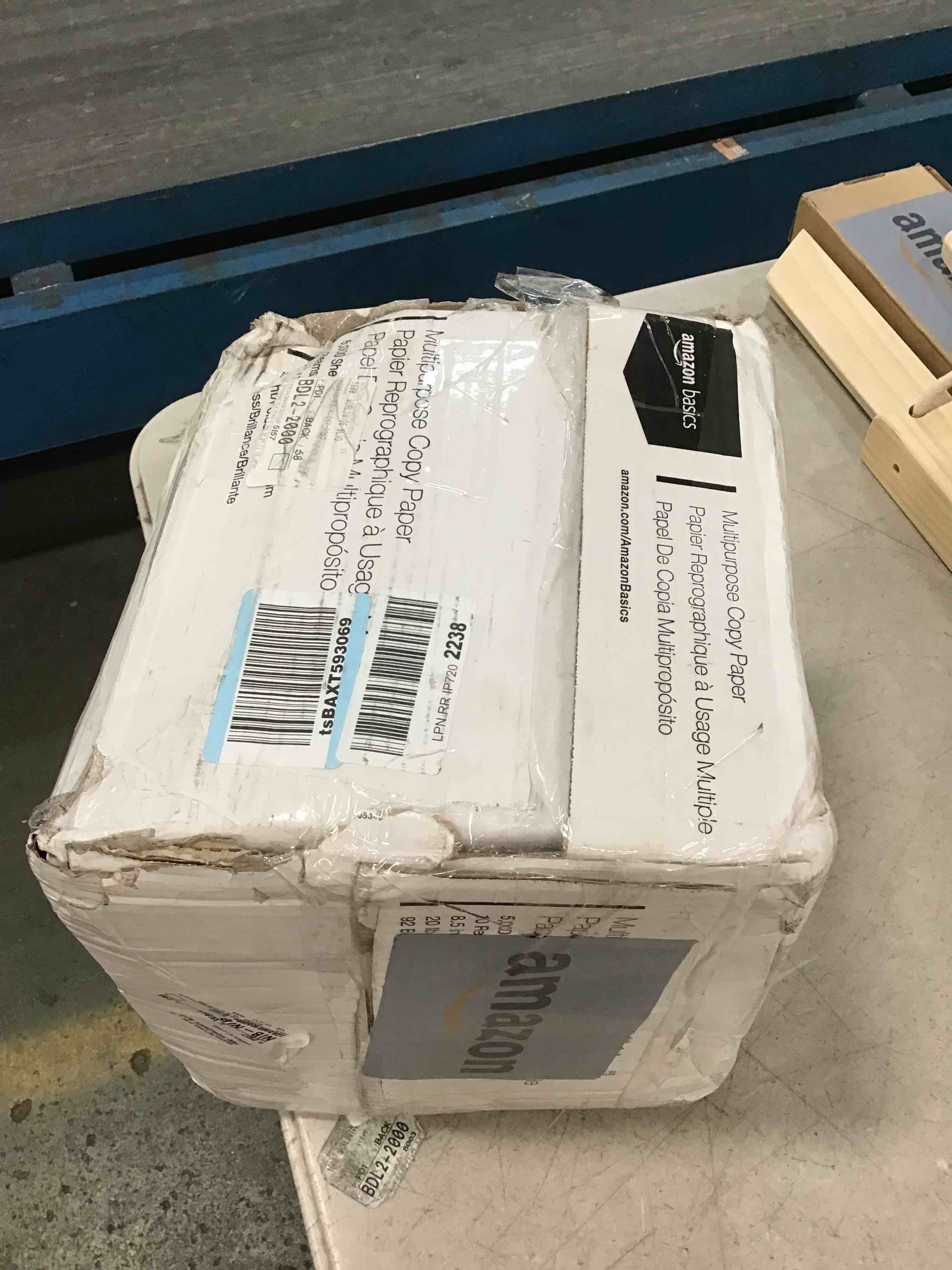 https://s3.amazonaws.com/lotting-images-prod/bidfta/BLU6713835_1719634985653.jpeg