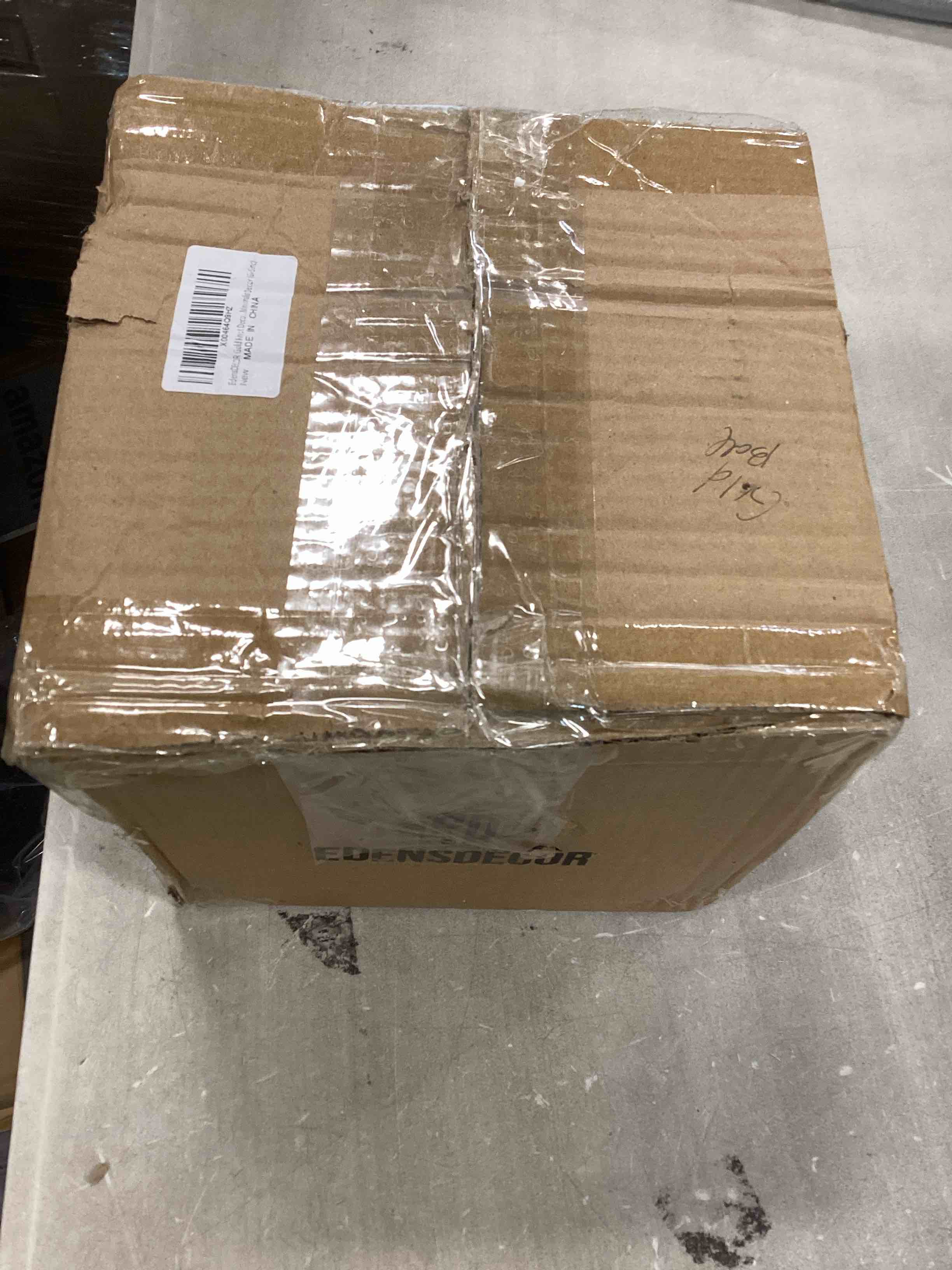 https://s3.amazonaws.com/lotting-images-prod/bidfta/BLU6714145_1719921169564.jpeg