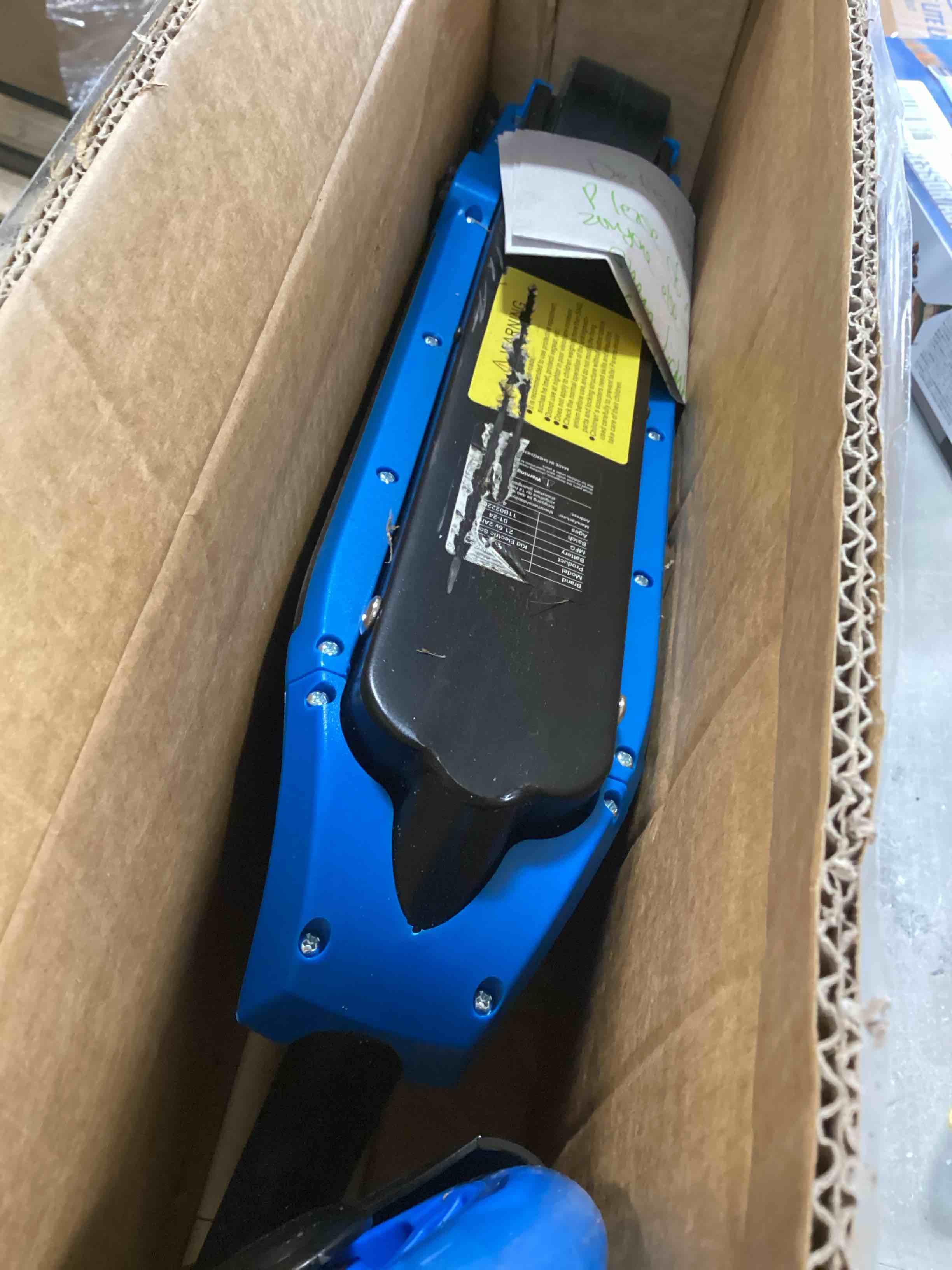 https://s3.amazonaws.com/lotting-images-prod/bidfta/BLU6714293_1719937360718.jpeg