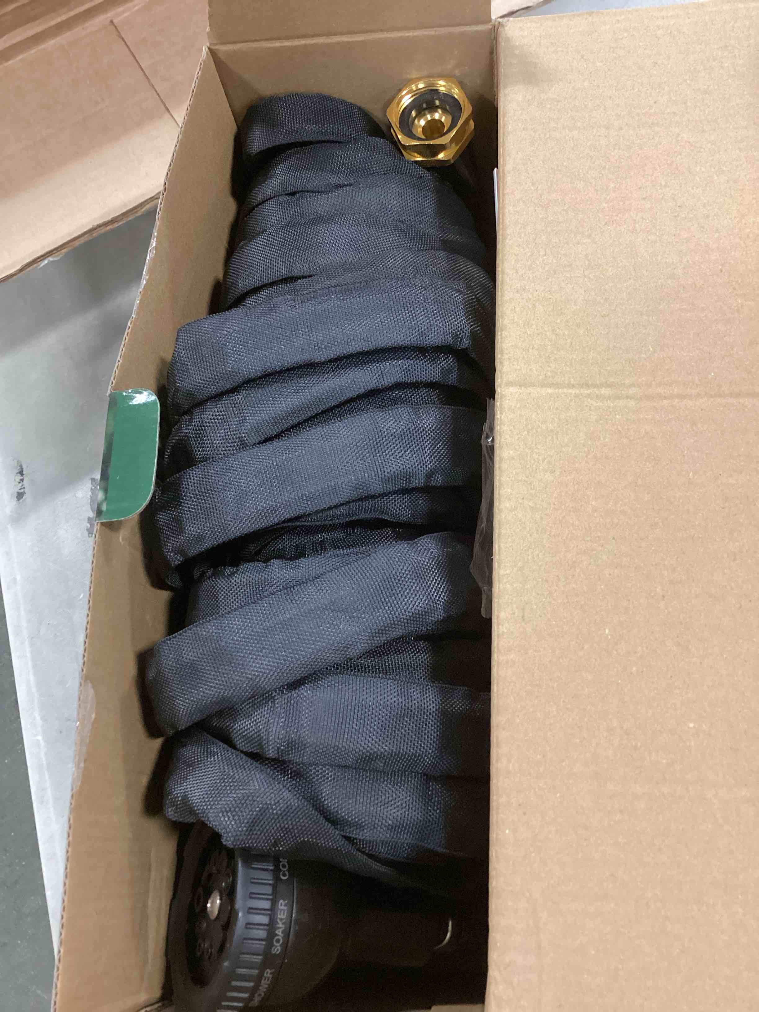 https://s3.amazonaws.com/lotting-images-prod/bidfta/BLU6714357_1719949098120.jpeg