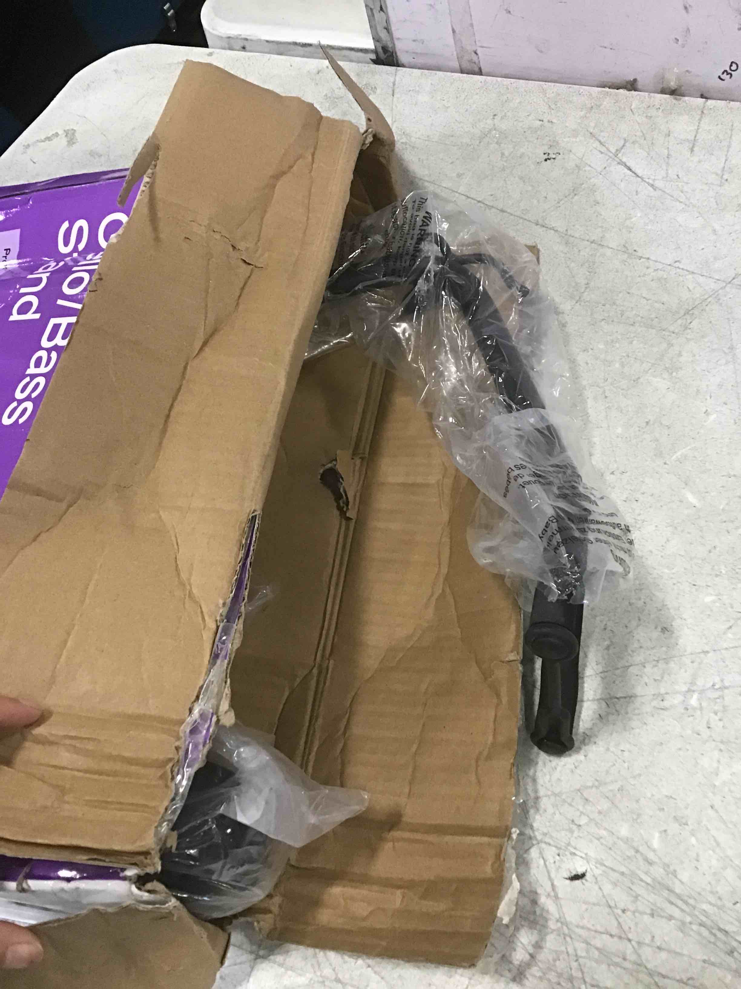 https://s3.amazonaws.com/lotting-images-prod/bidfta/BLU6714570_1719498729315.jpeg