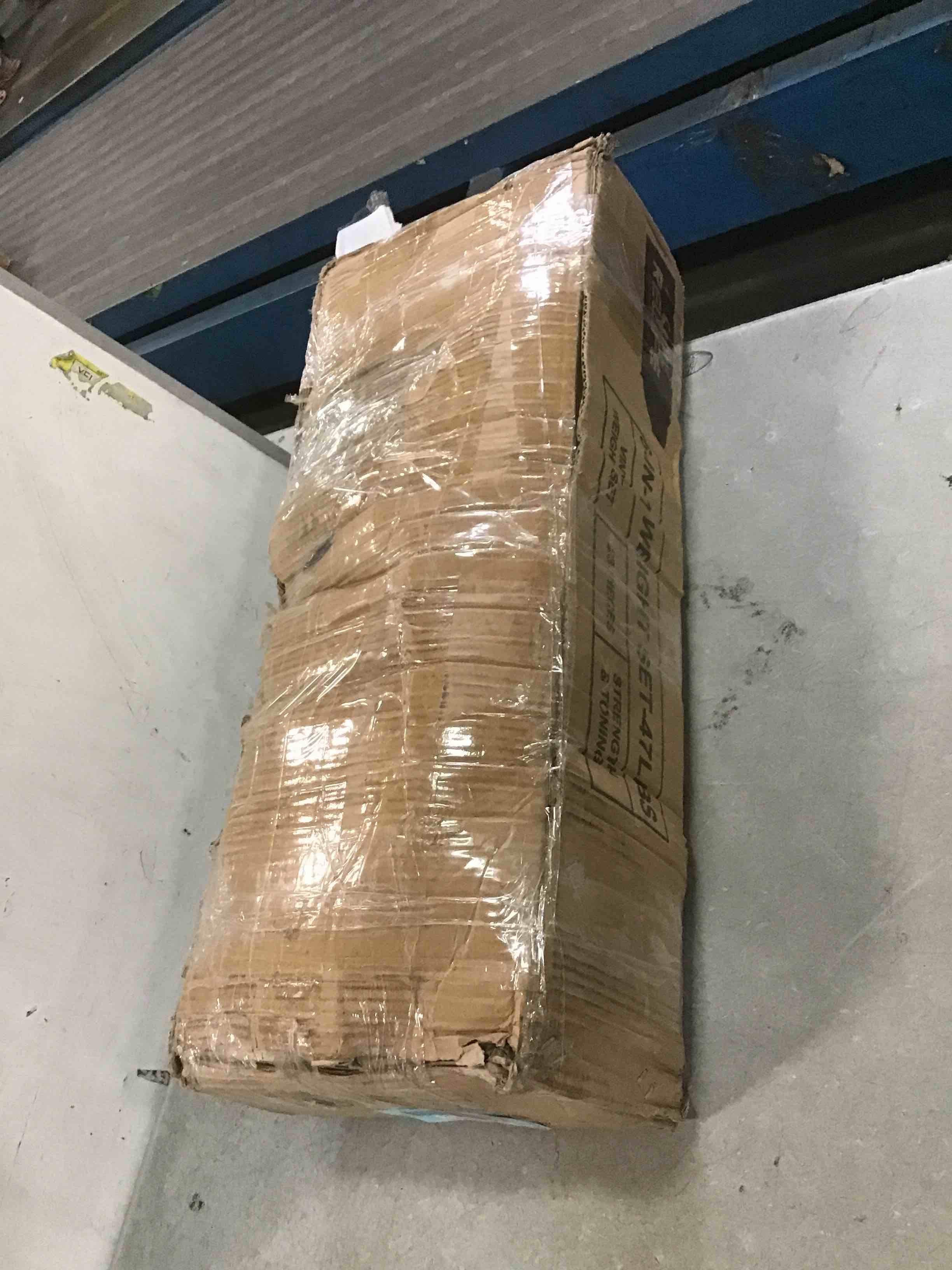 https://s3.amazonaws.com/lotting-images-prod/bidfta/BLU6715100_1719846972750.jpeg