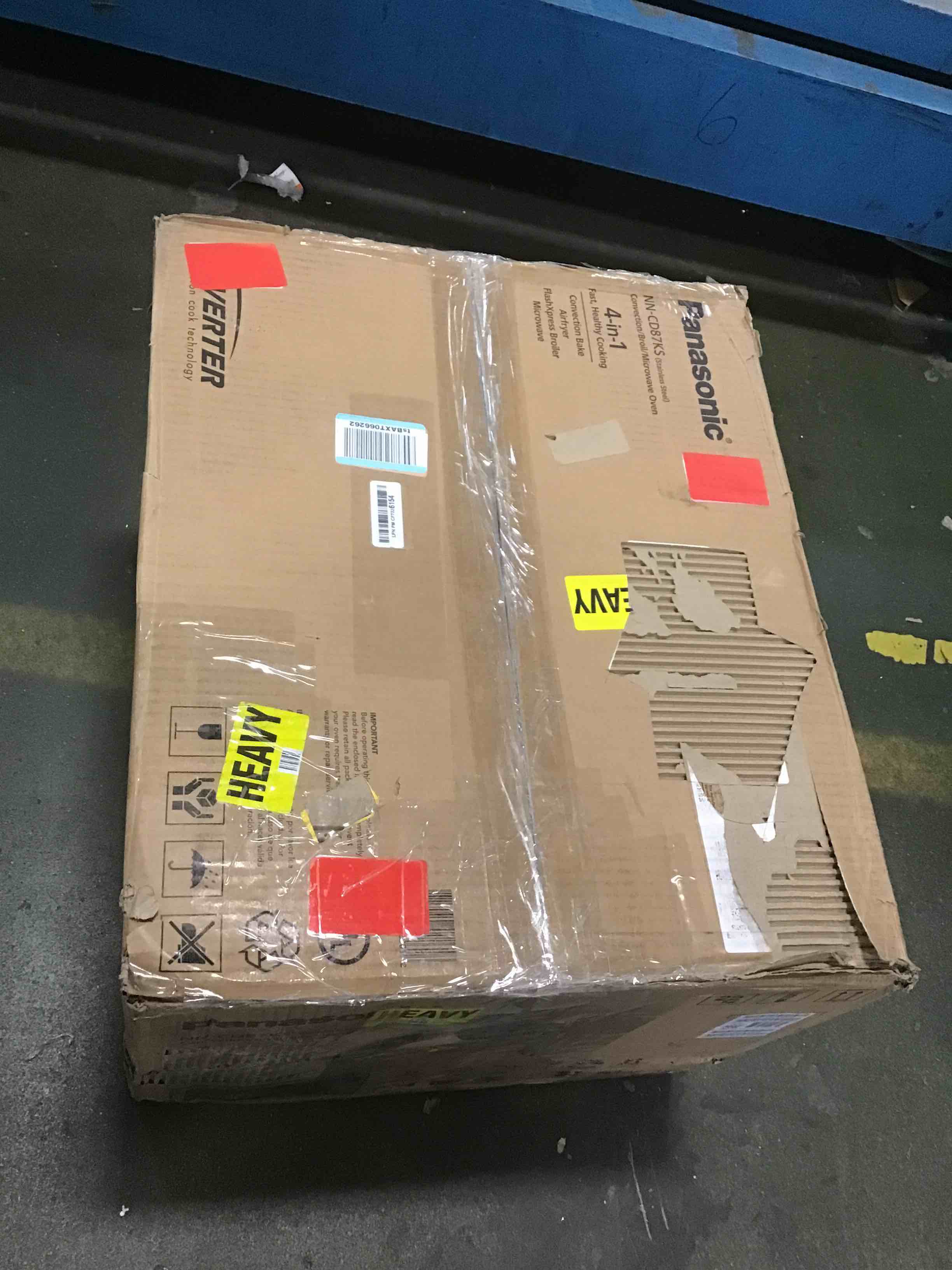 https://s3.amazonaws.com/lotting-images-prod/bidfta/BLU6715320_1719927102398.jpeg