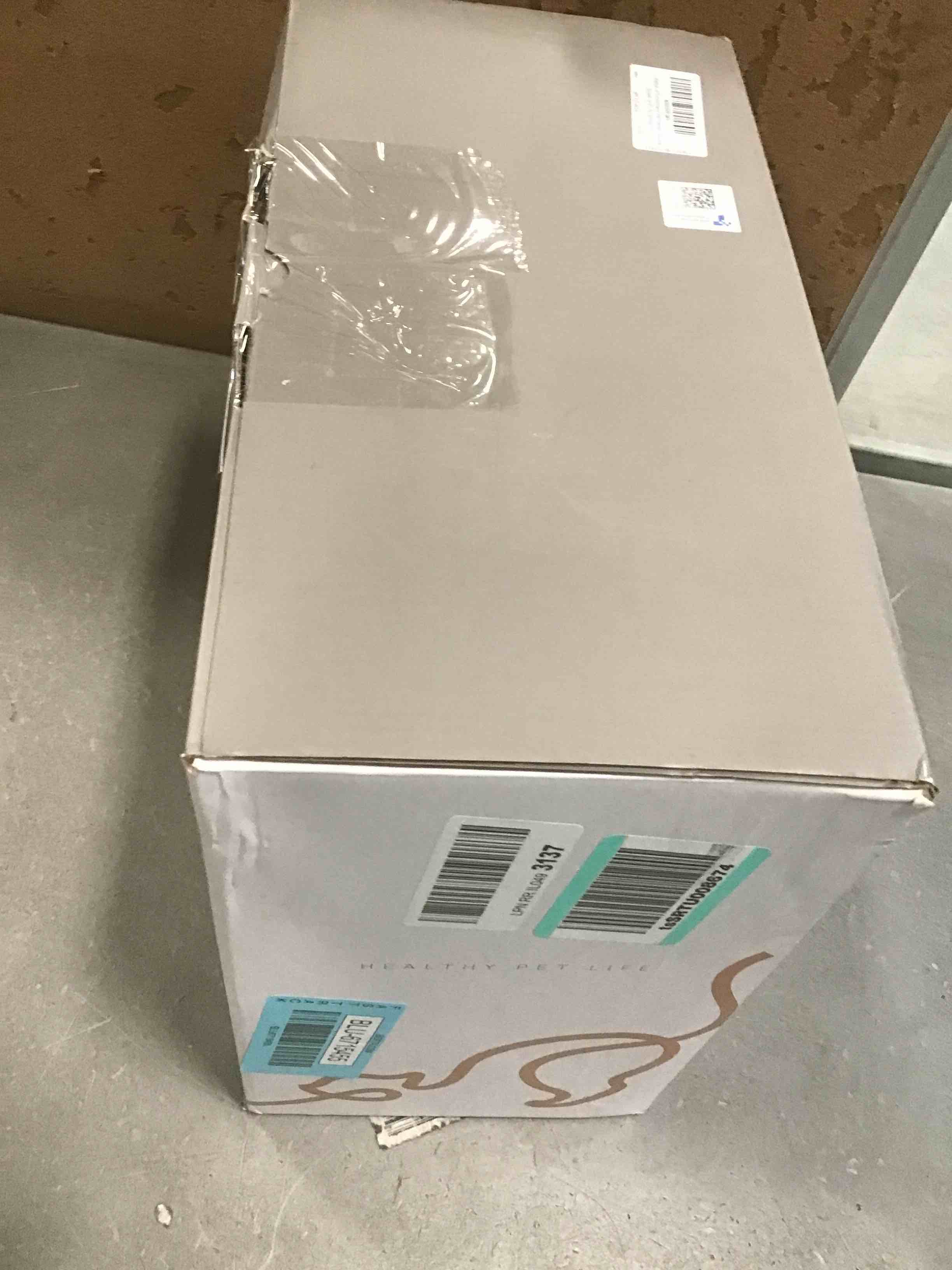 https://s3.amazonaws.com/lotting-images-prod/bidfta/BLU6715455_1719948738886.jpeg