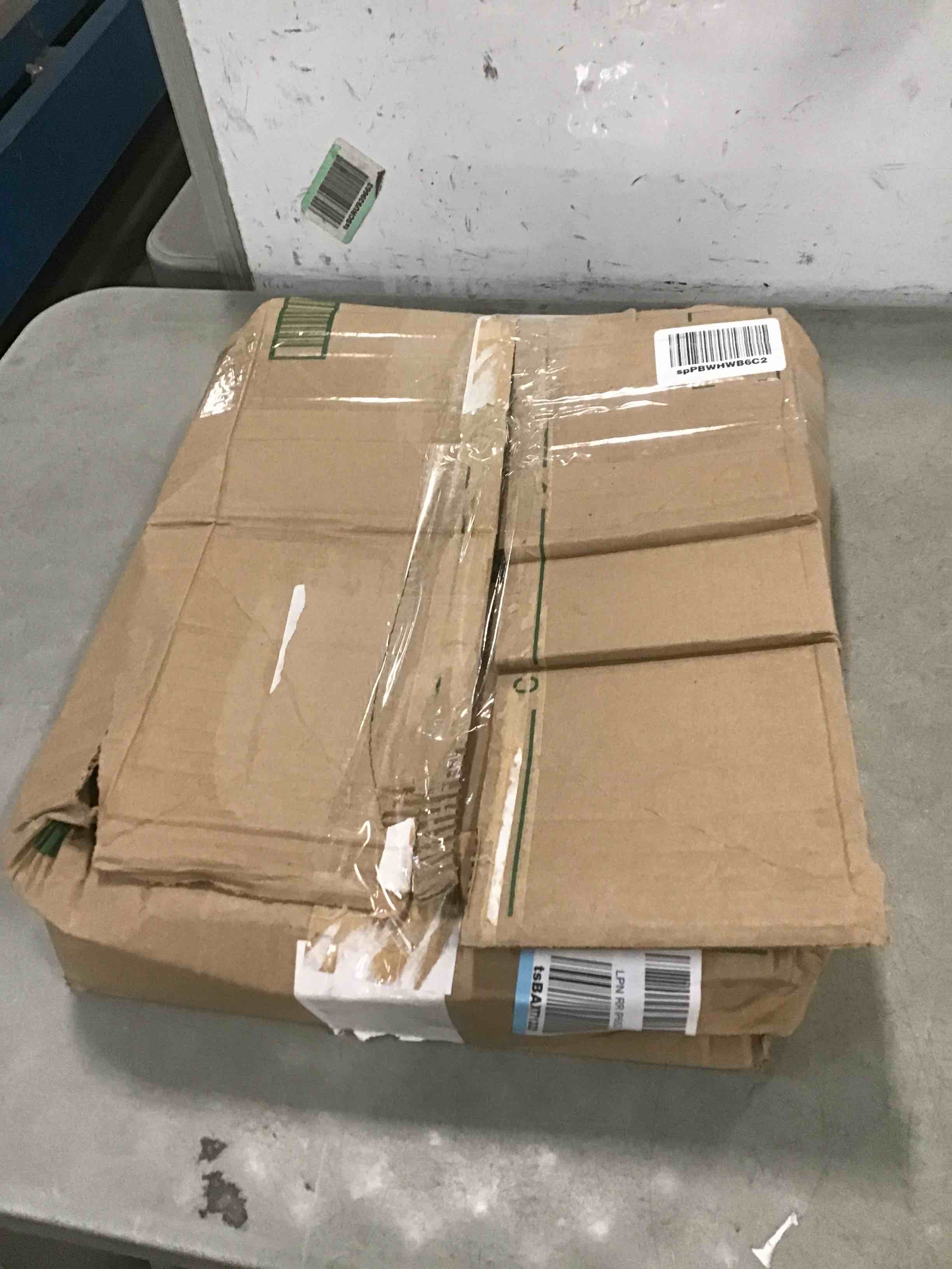 https://s3.amazonaws.com/lotting-images-prod/bidfta/BLU6715479_1720005574815.jpeg