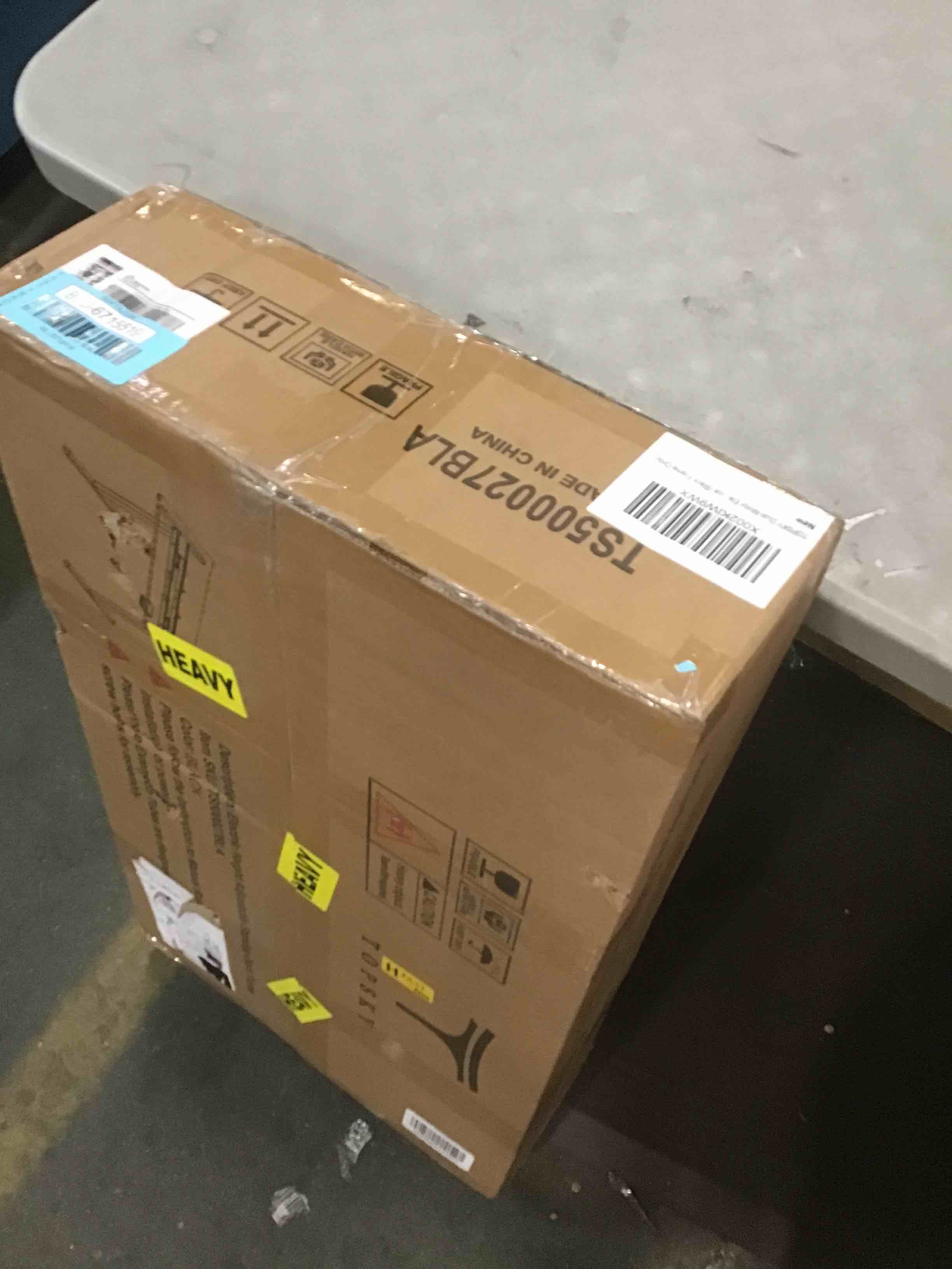 https://s3.amazonaws.com/lotting-images-prod/bidfta/BLU6715519_1720009347326.jpeg