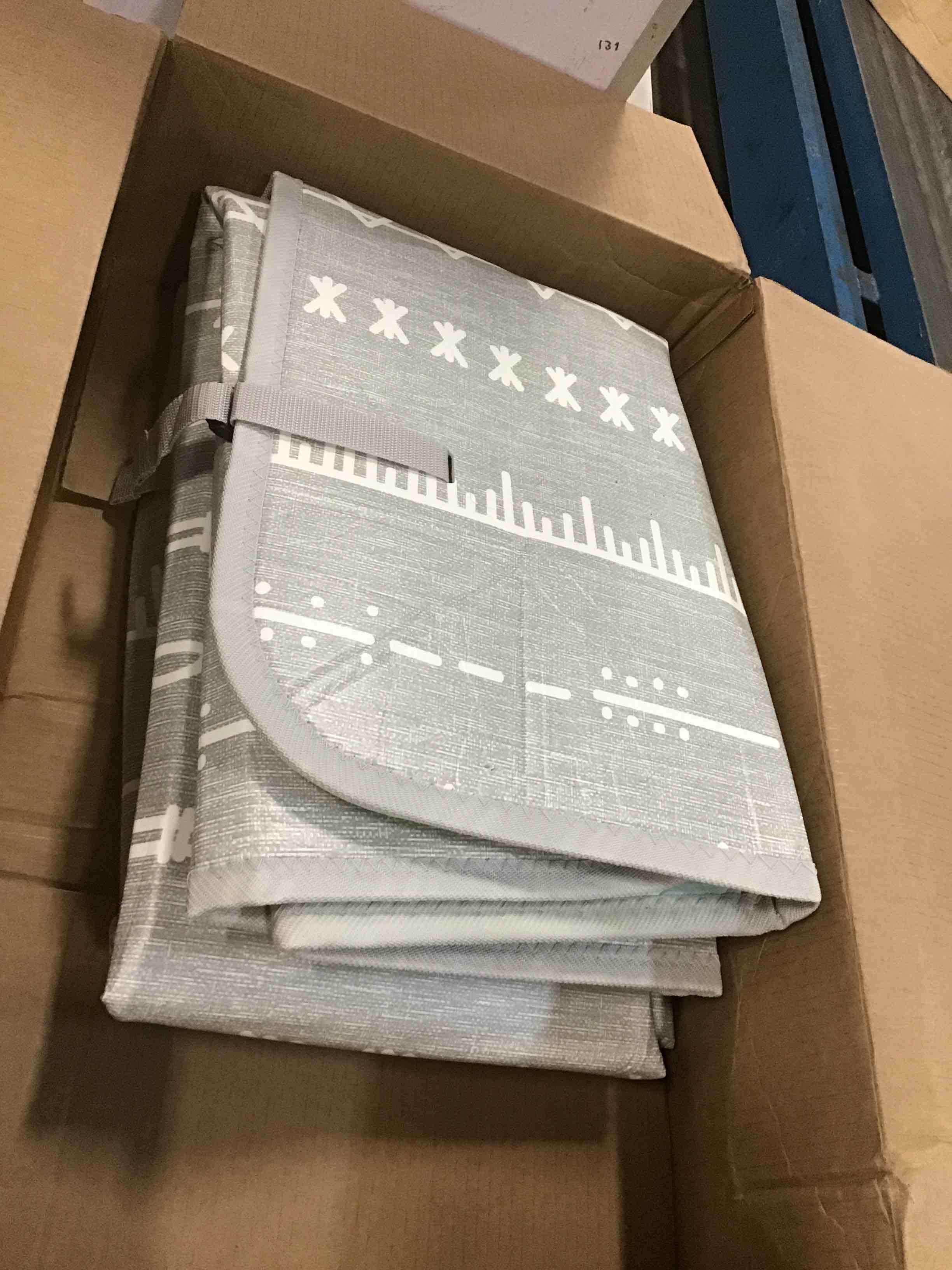 https://s3.amazonaws.com/lotting-images-prod/bidfta/BLU6715741_1720179433007.jpeg