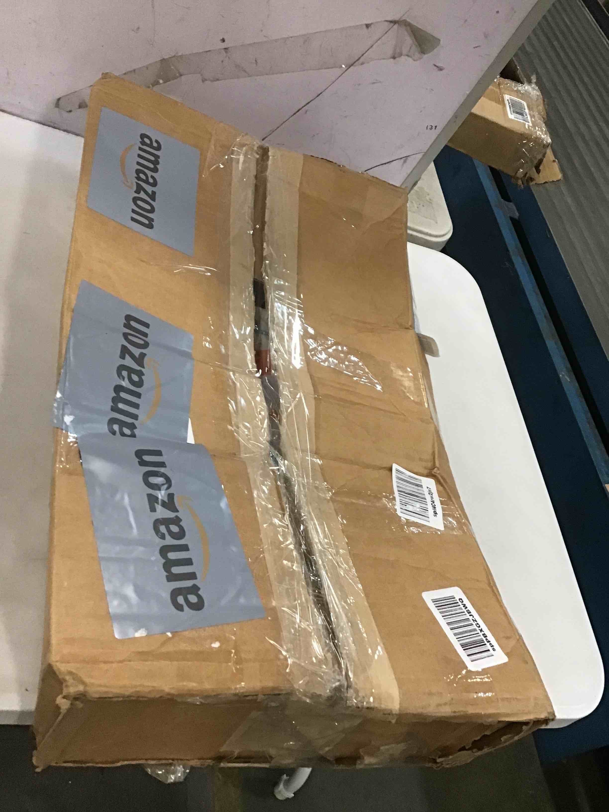 https://s3.amazonaws.com/lotting-images-prod/bidfta/BLU6715817_1720187527173.jpeg