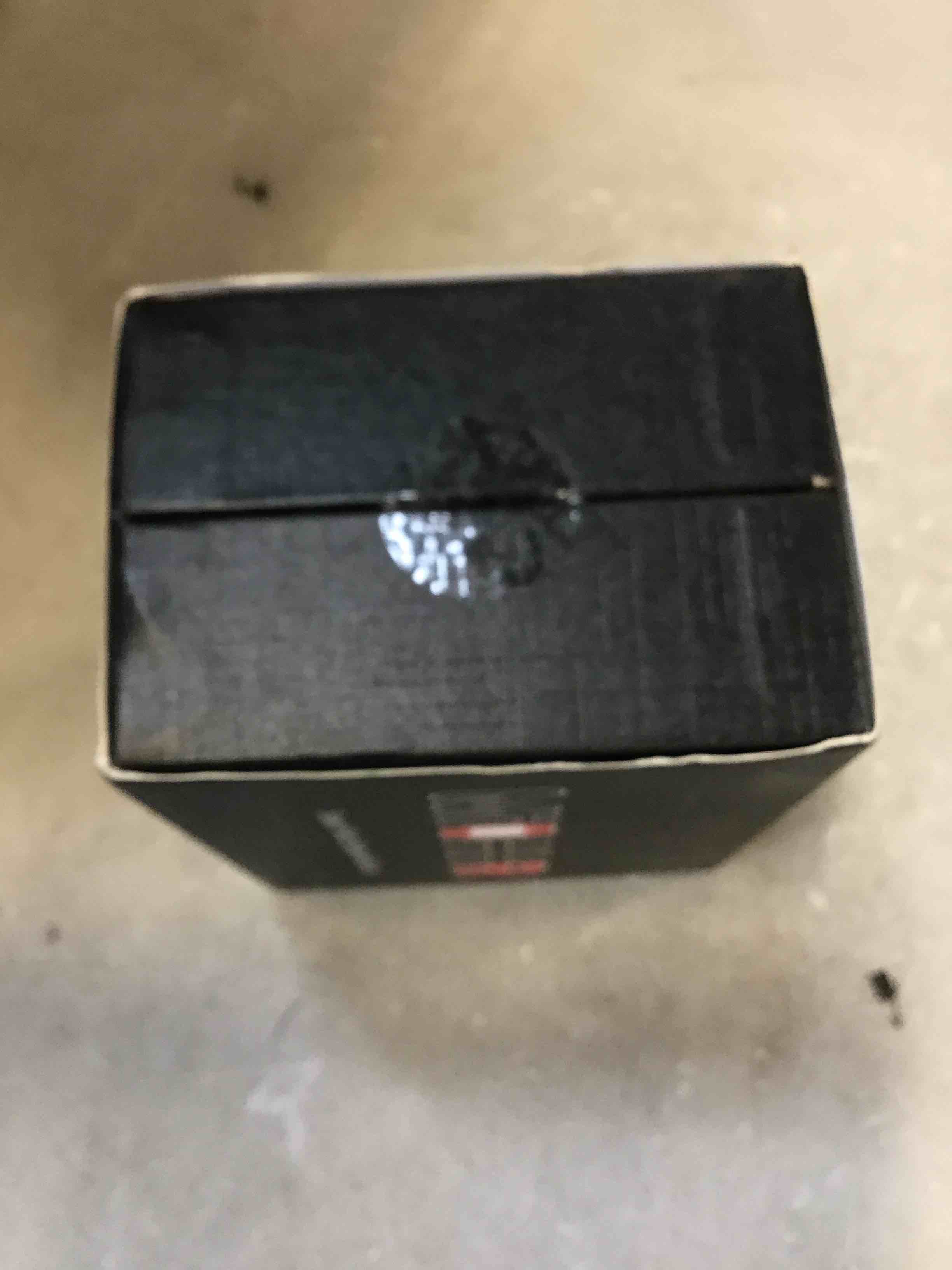 https://s3.amazonaws.com/lotting-images-prod/bidfta/BLU6715974_1722358182138.jpeg