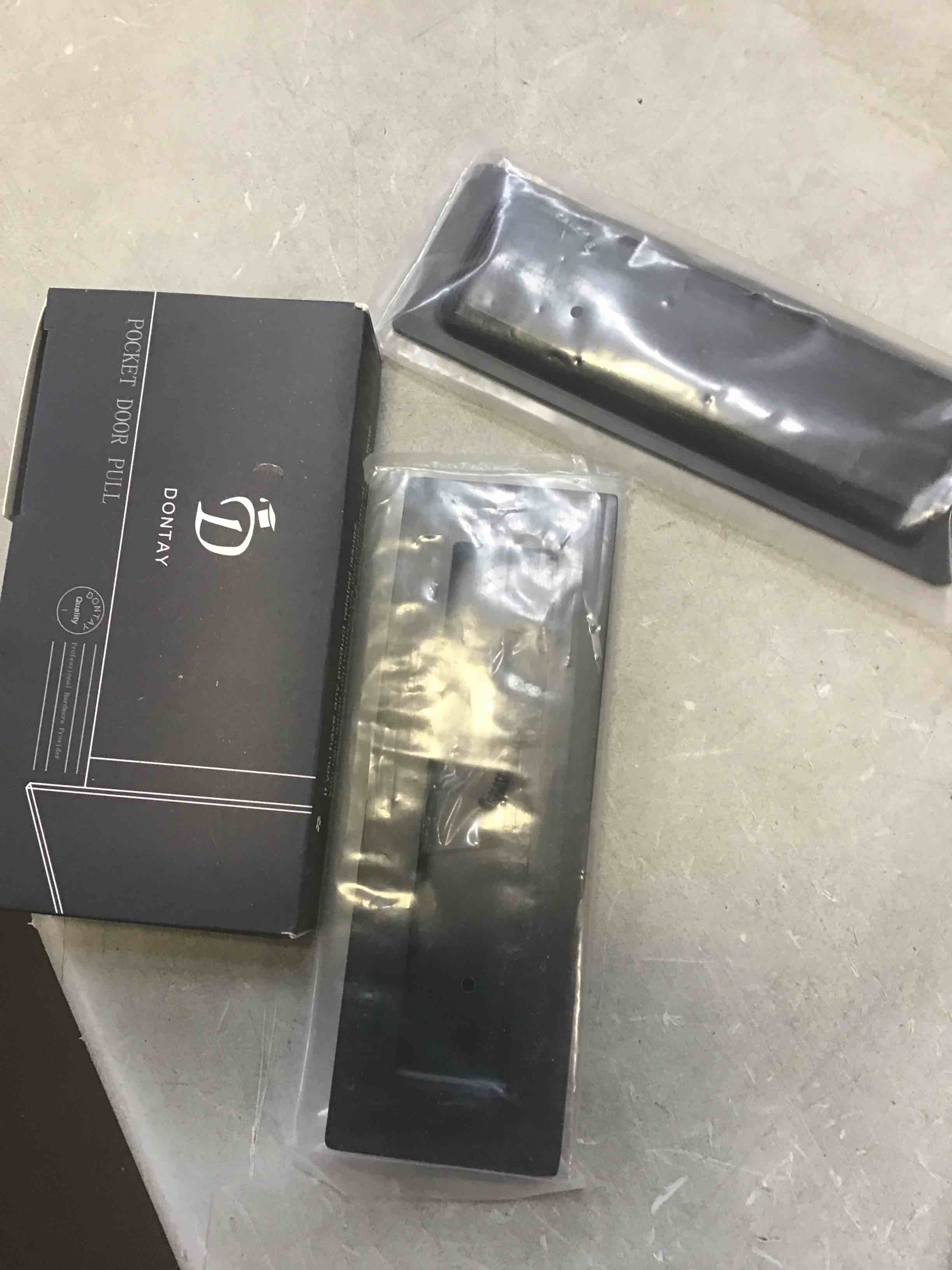 https://s3.amazonaws.com/lotting-images-prod/bidfta/BLU6716610_1722520280824.jpeg