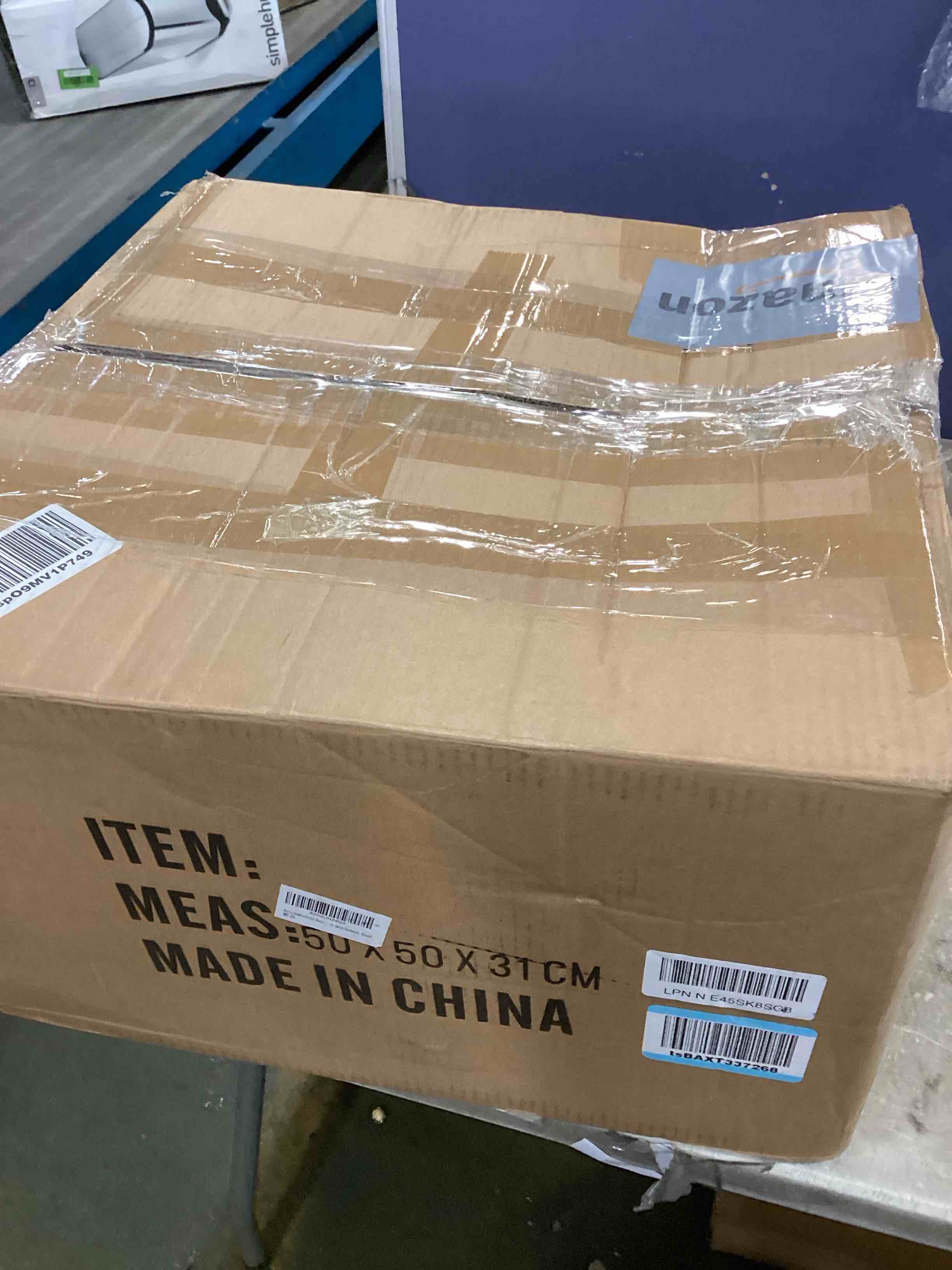 https://s3.amazonaws.com/lotting-images-prod/bidfta/BLU6717660_1722095199539.jpeg