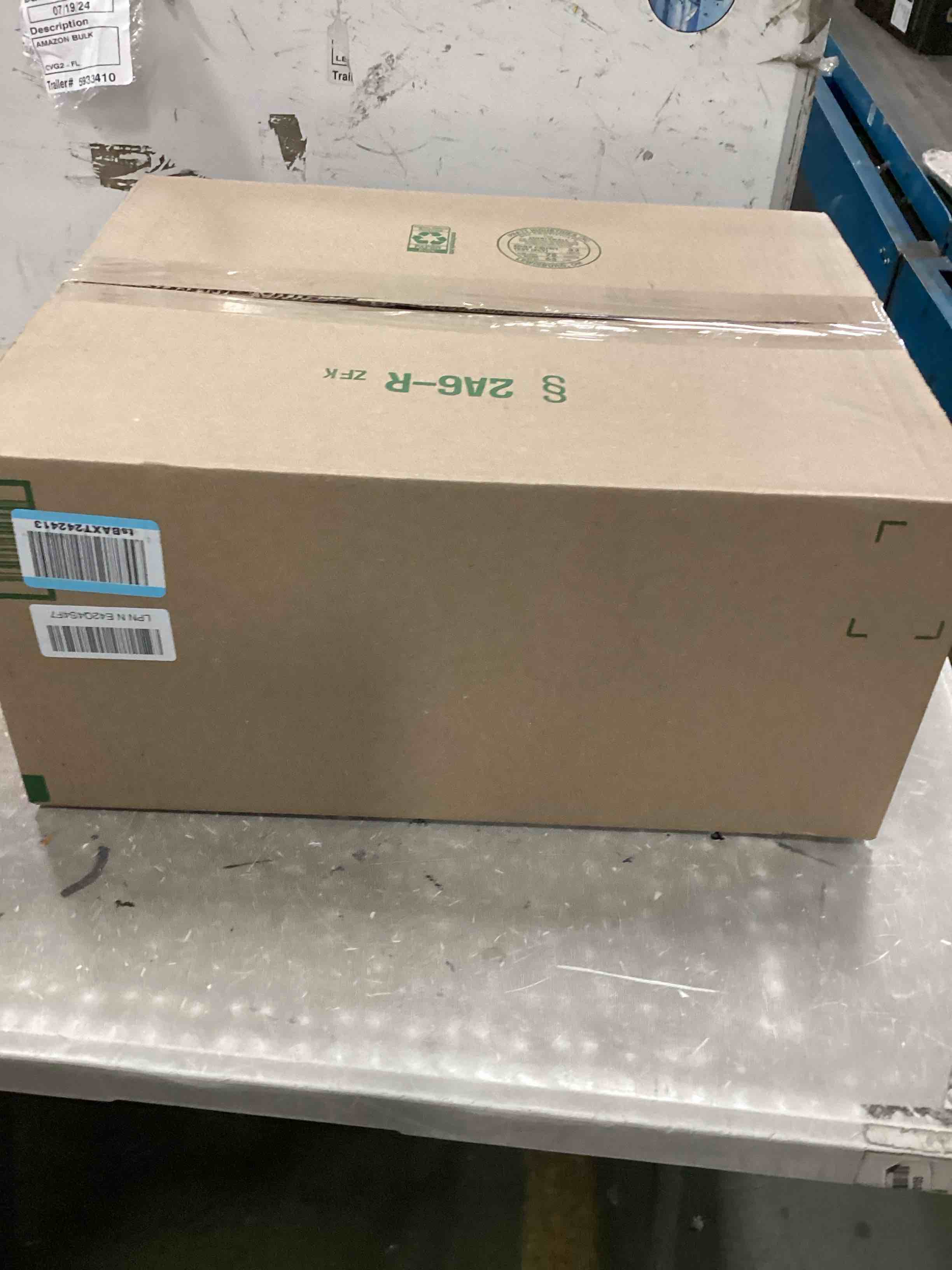 https://s3.amazonaws.com/lotting-images-prod/bidfta/BLU6717728_1722257695130.jpeg