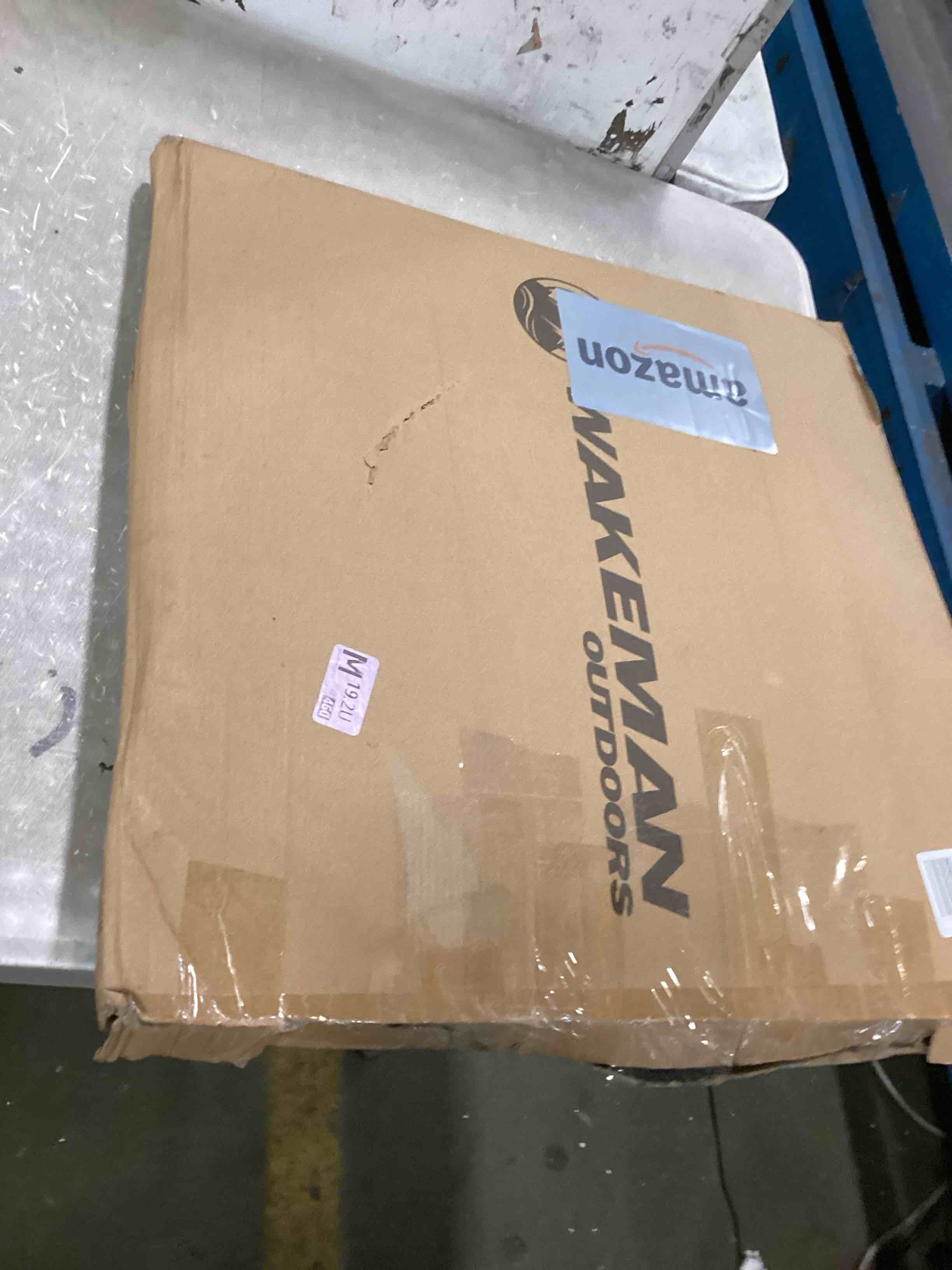 https://s3.amazonaws.com/lotting-images-prod/bidfta/BLU6717760_1722260485446.jpeg