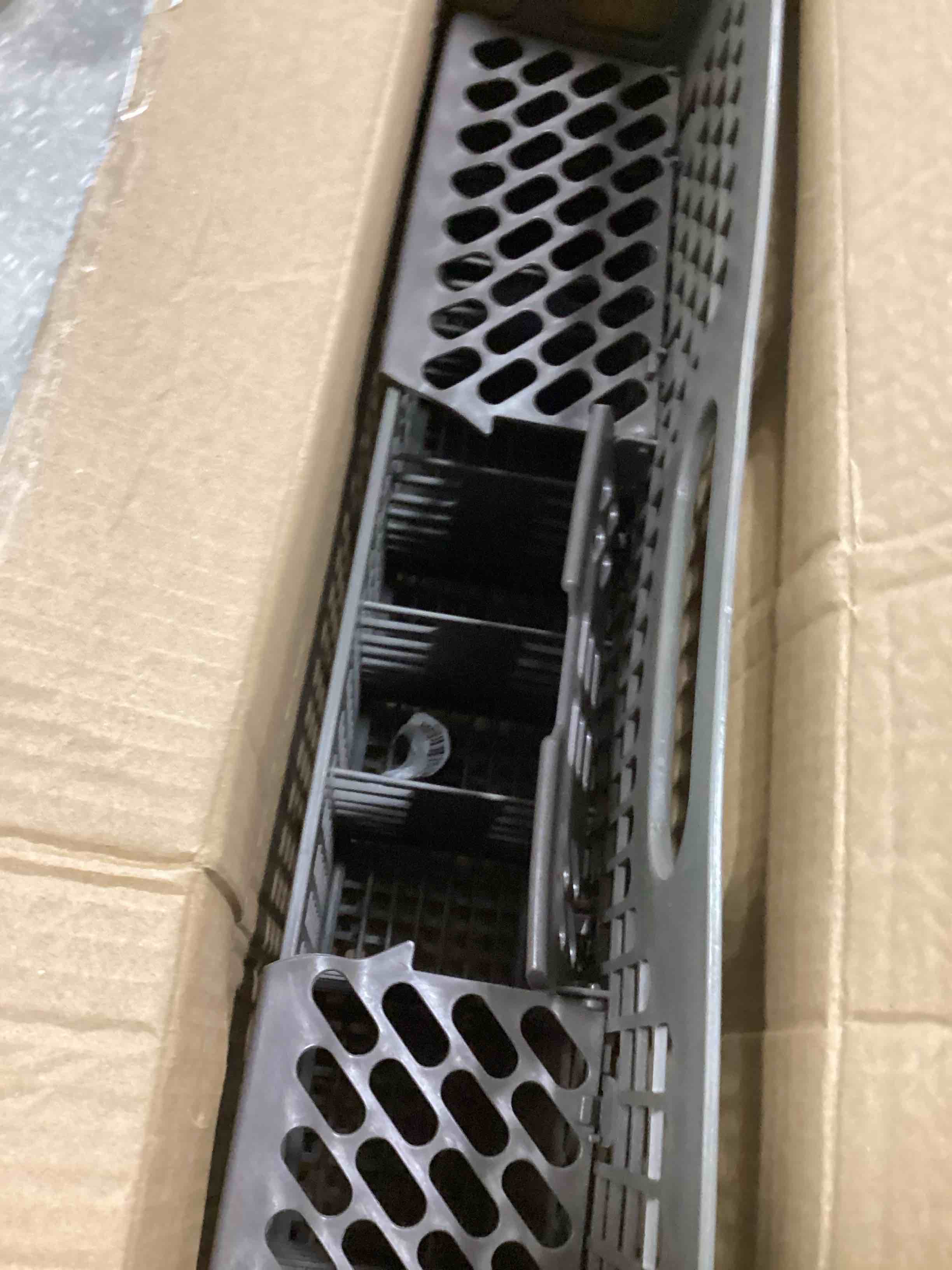 https://s3.amazonaws.com/lotting-images-prod/bidfta/BLU6717768_1722261139097.jpeg