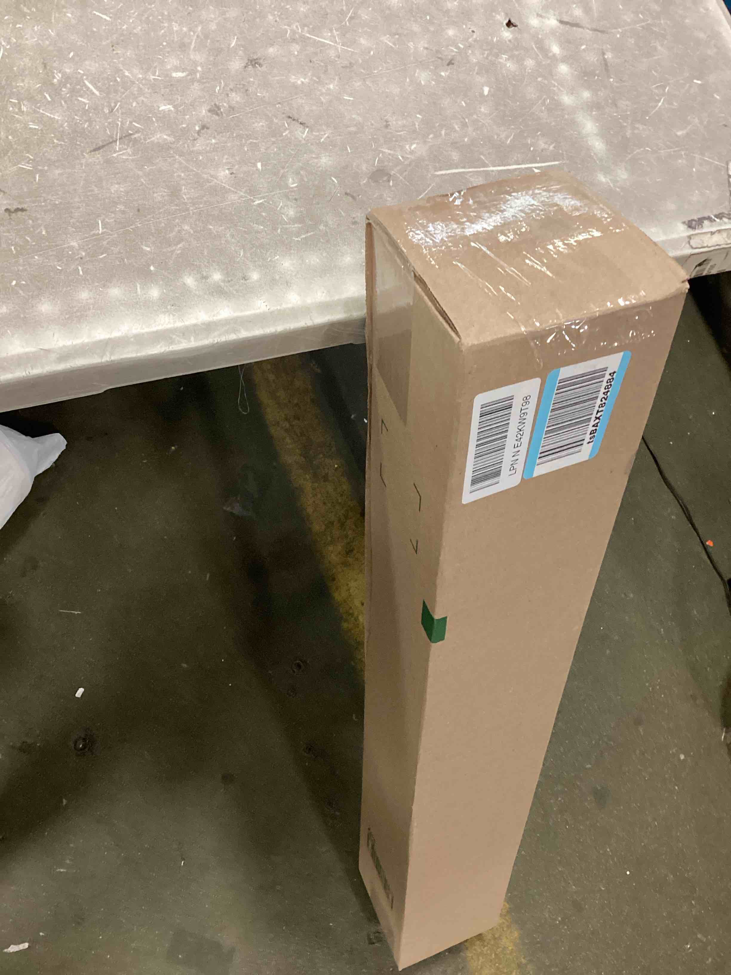 https://s3.amazonaws.com/lotting-images-prod/bidfta/BLU6717789_1722264428372.jpeg