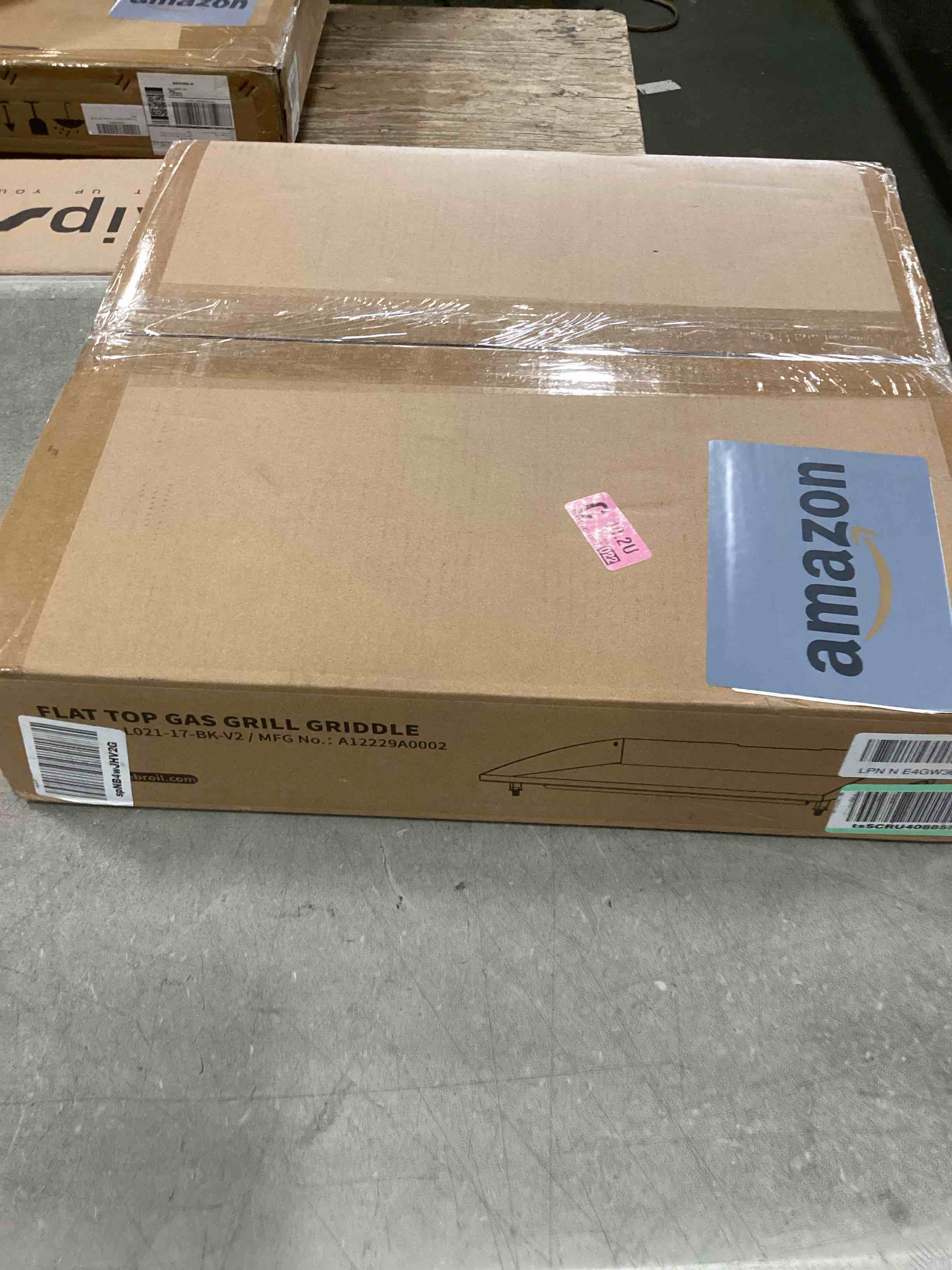https://s3.amazonaws.com/lotting-images-prod/bidfta/BLU6718372_1722431281736.jpeg