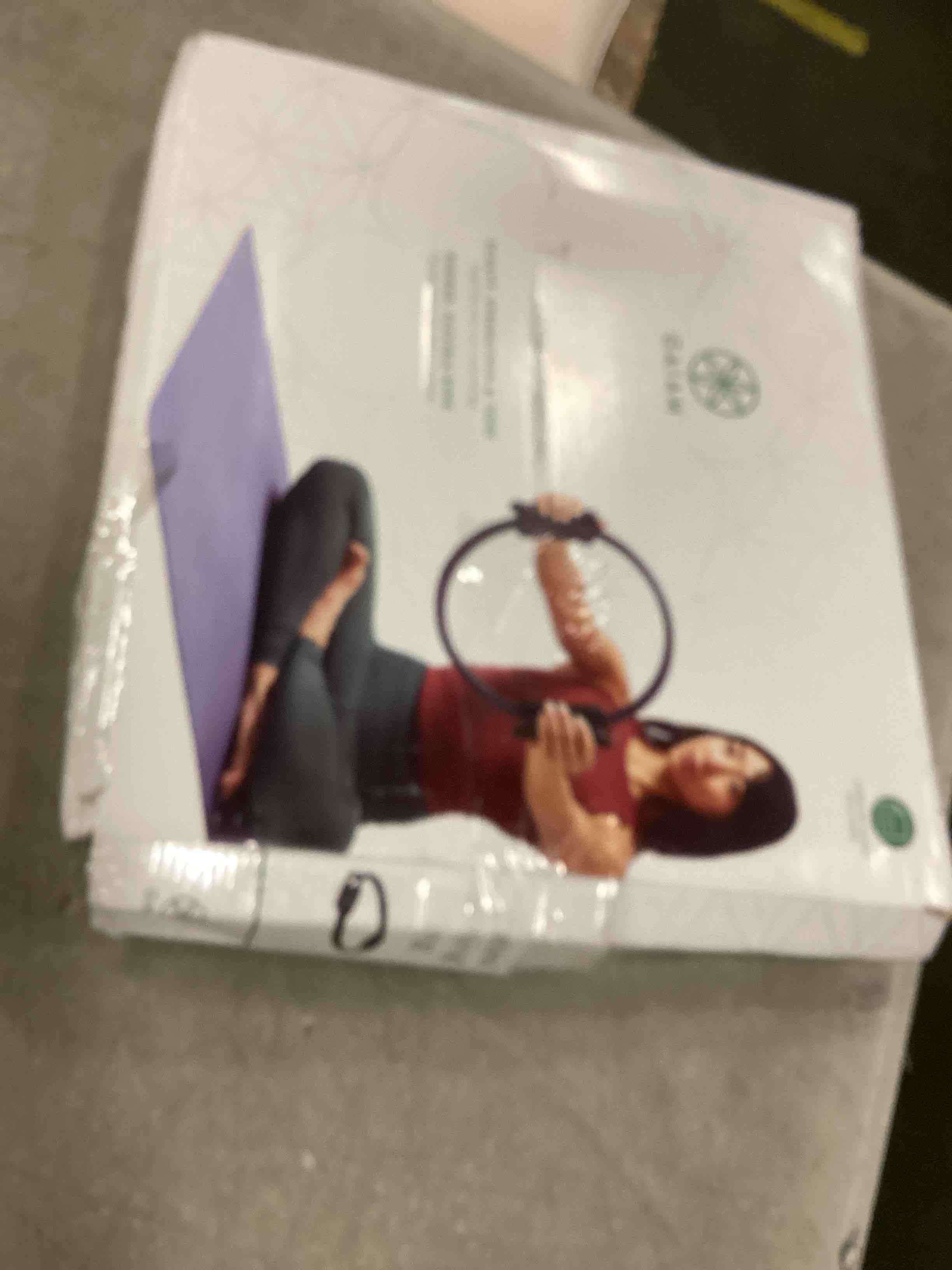 https://s3.amazonaws.com/lotting-images-prod/bidfta/BLU6718520_1722450047420.jpeg
