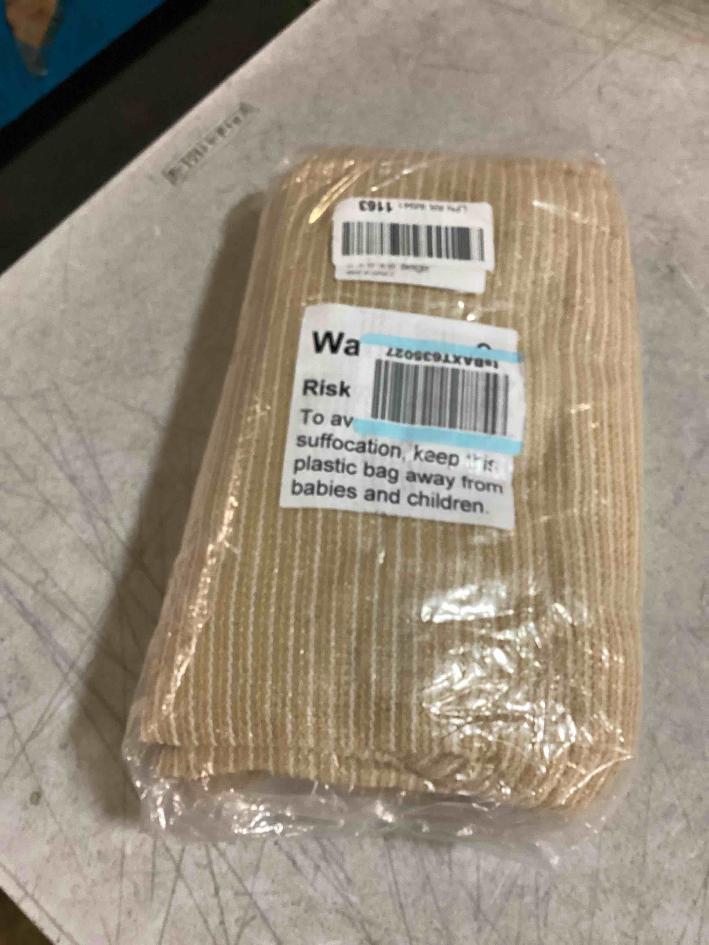 https://s3.amazonaws.com/lotting-images-prod/bidfta/BLU6718600_1722514903297.jpeg