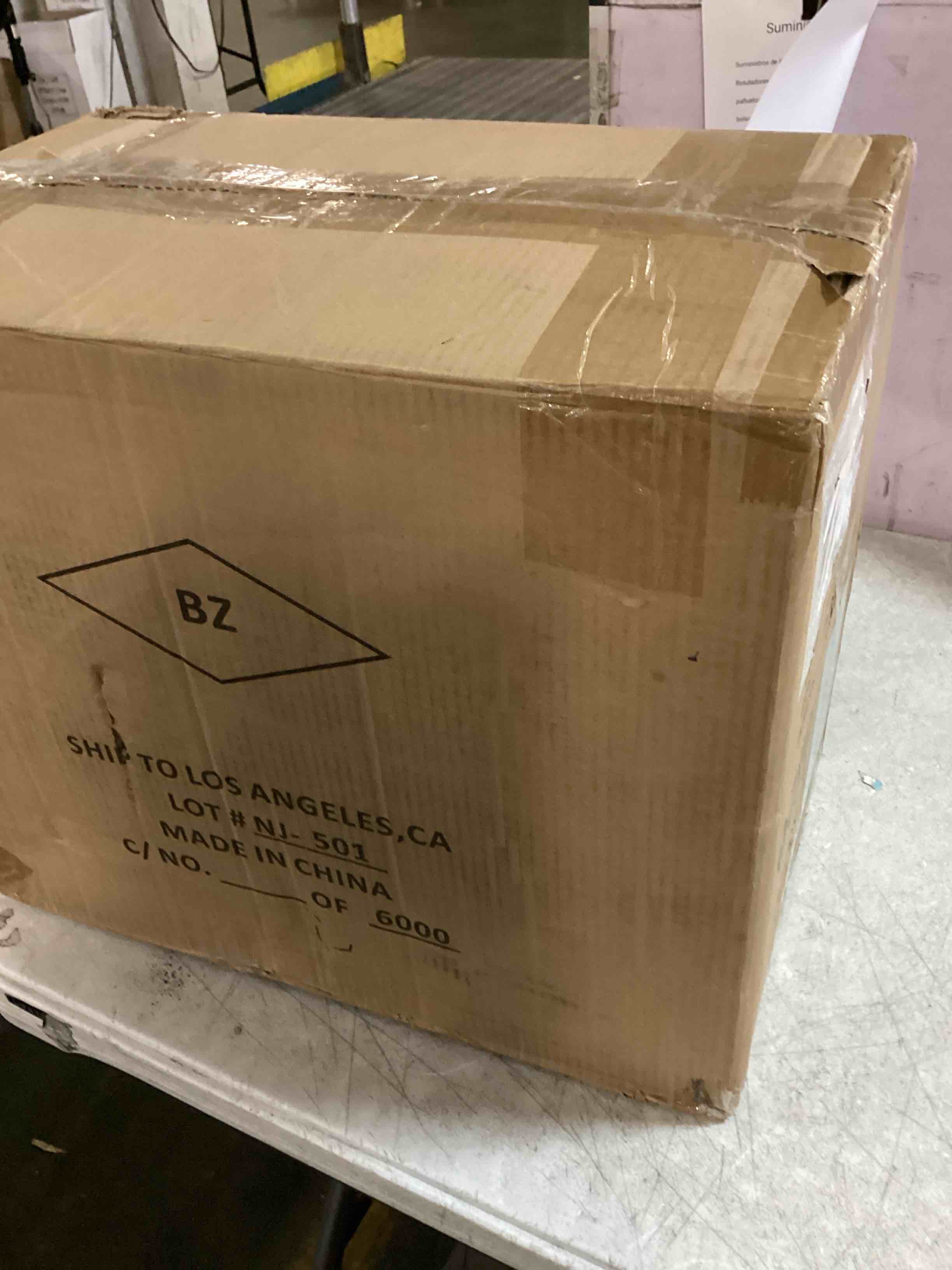 https://s3.amazonaws.com/lotting-images-prod/bidfta/BLU6718621_1722517039008.jpeg