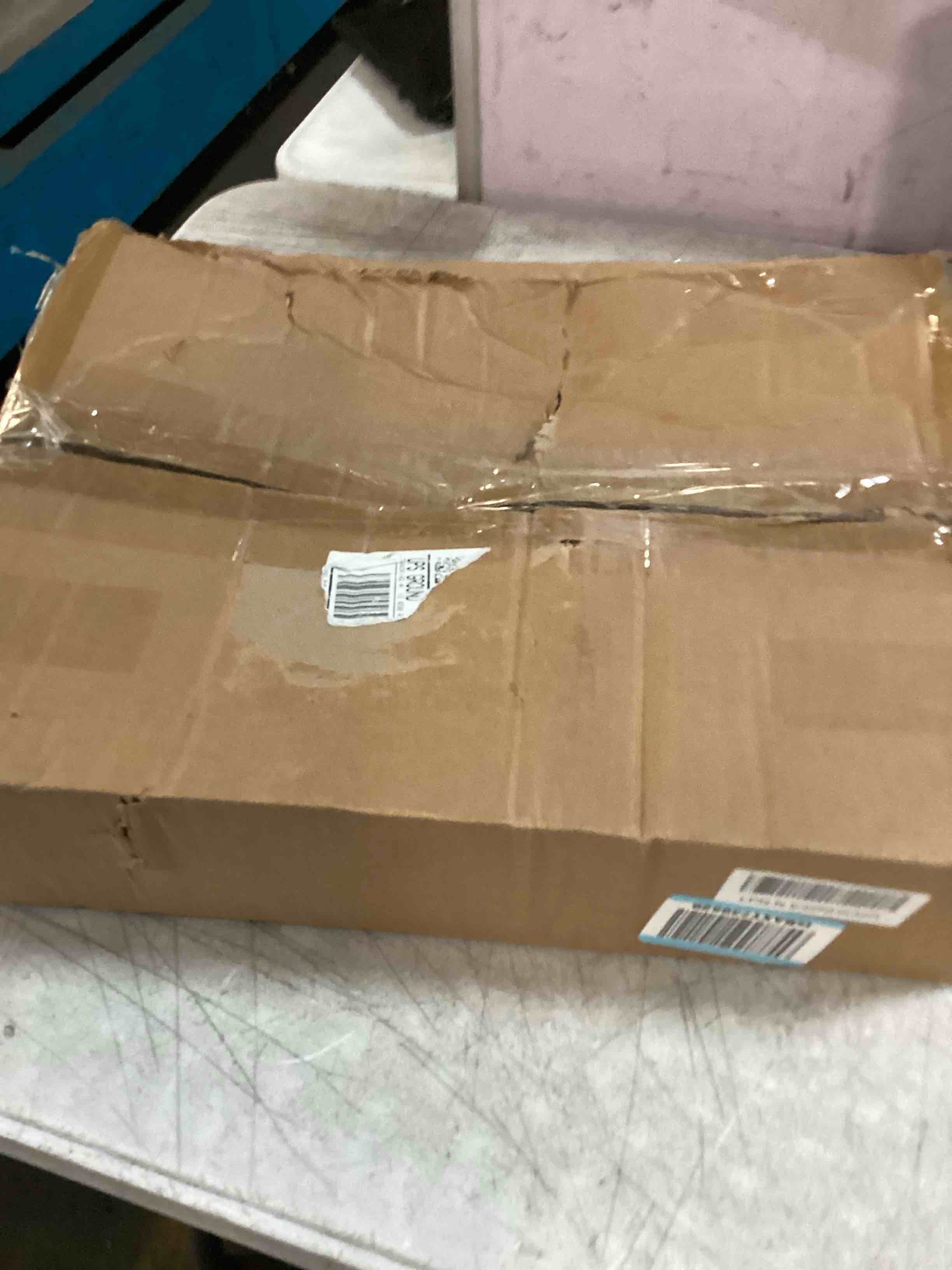 https://s3.amazonaws.com/lotting-images-prod/bidfta/BLU6718664_1722523003293.jpeg