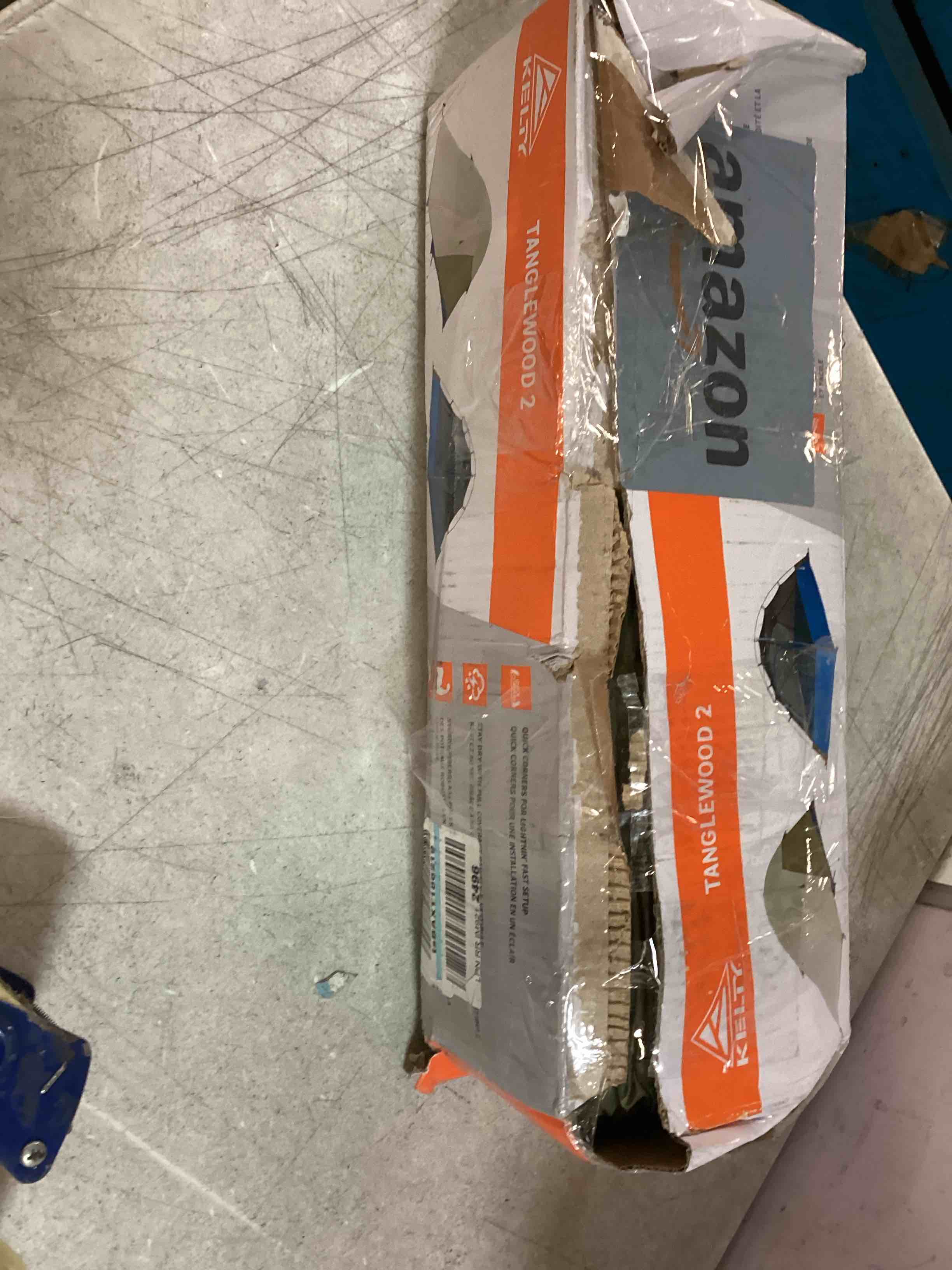 https://s3.amazonaws.com/lotting-images-prod/bidfta/BLU6718735_1722529619584.jpeg