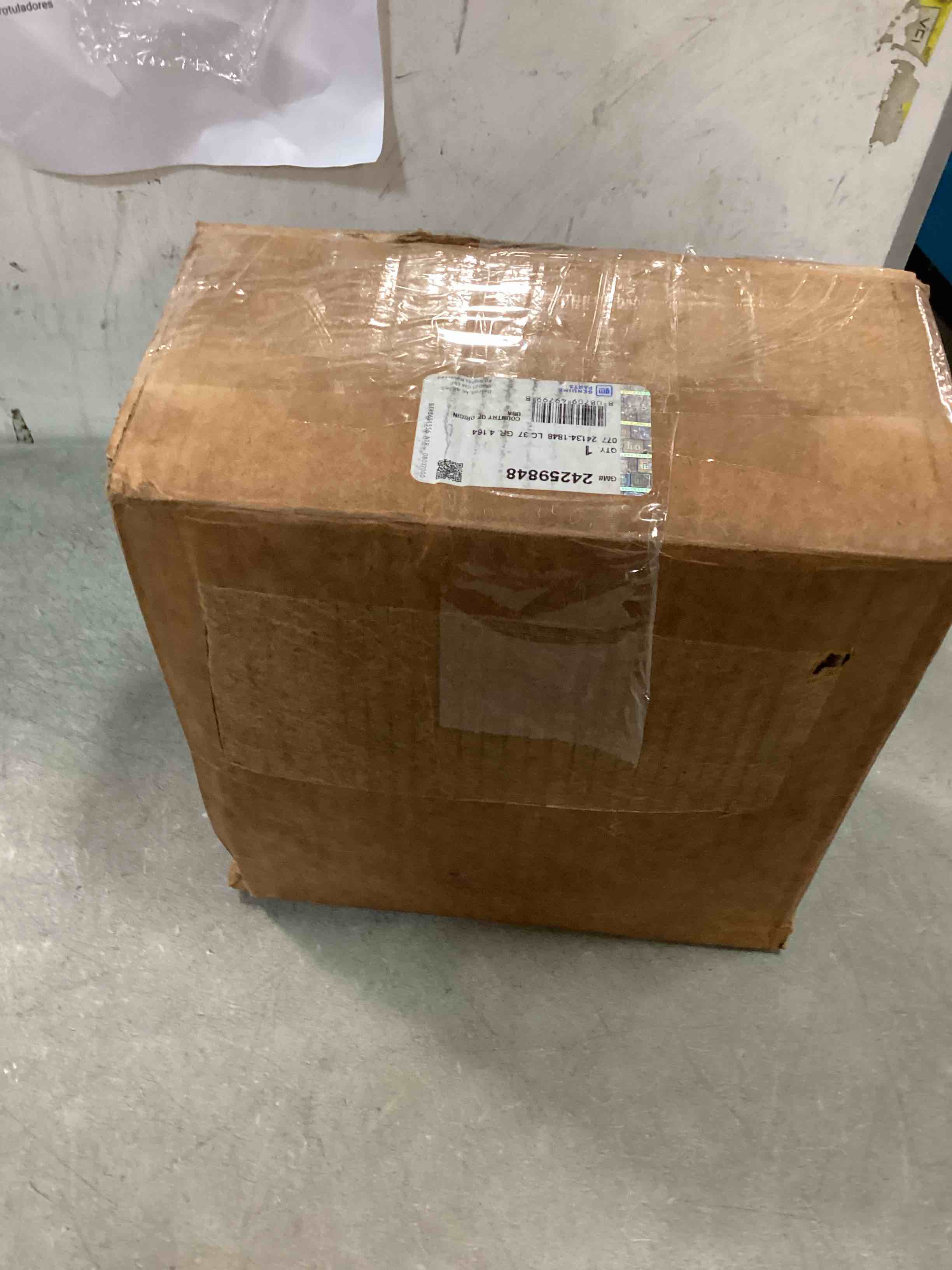https://s3.amazonaws.com/lotting-images-prod/bidfta/BLU6718843_1722601073129.jpeg