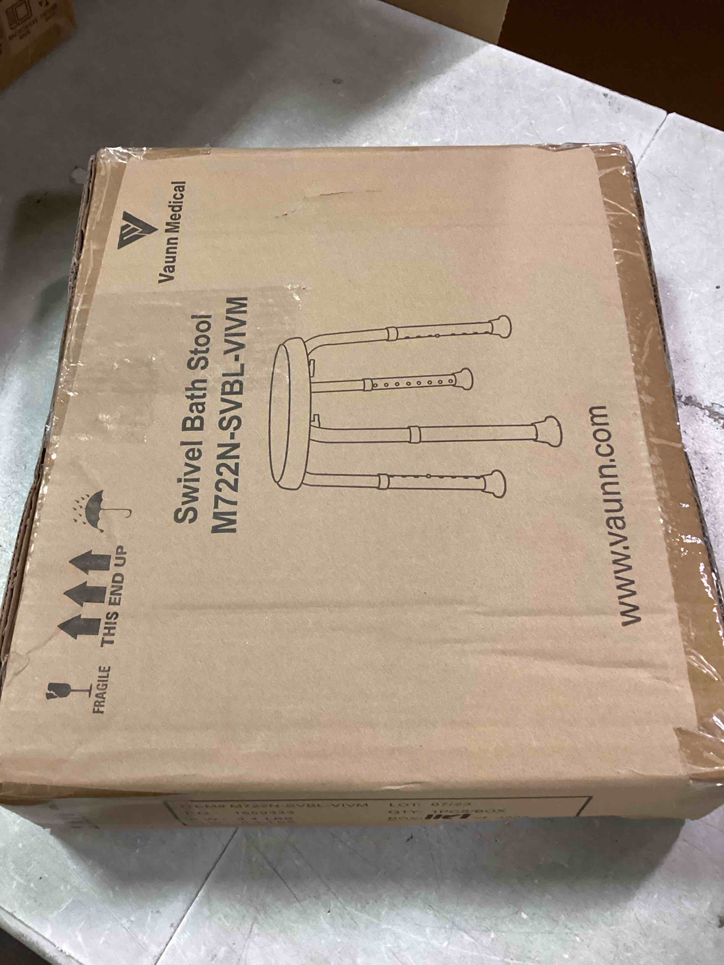 https://s3.amazonaws.com/lotting-images-prod/bidfta/BLU6719196_1722291731057.jpeg