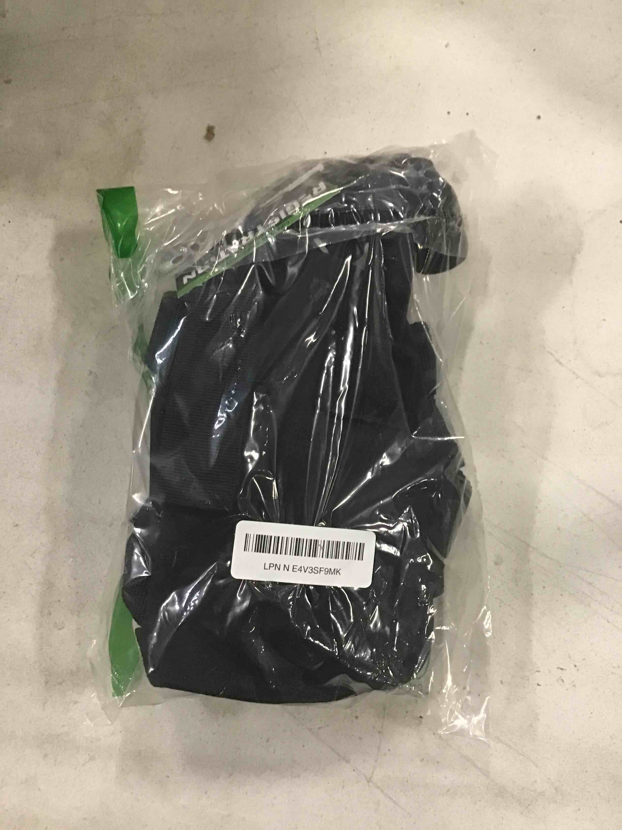 https://s3.amazonaws.com/lotting-images-prod/bidfta/BLU6719532_1722289460884.jpeg
