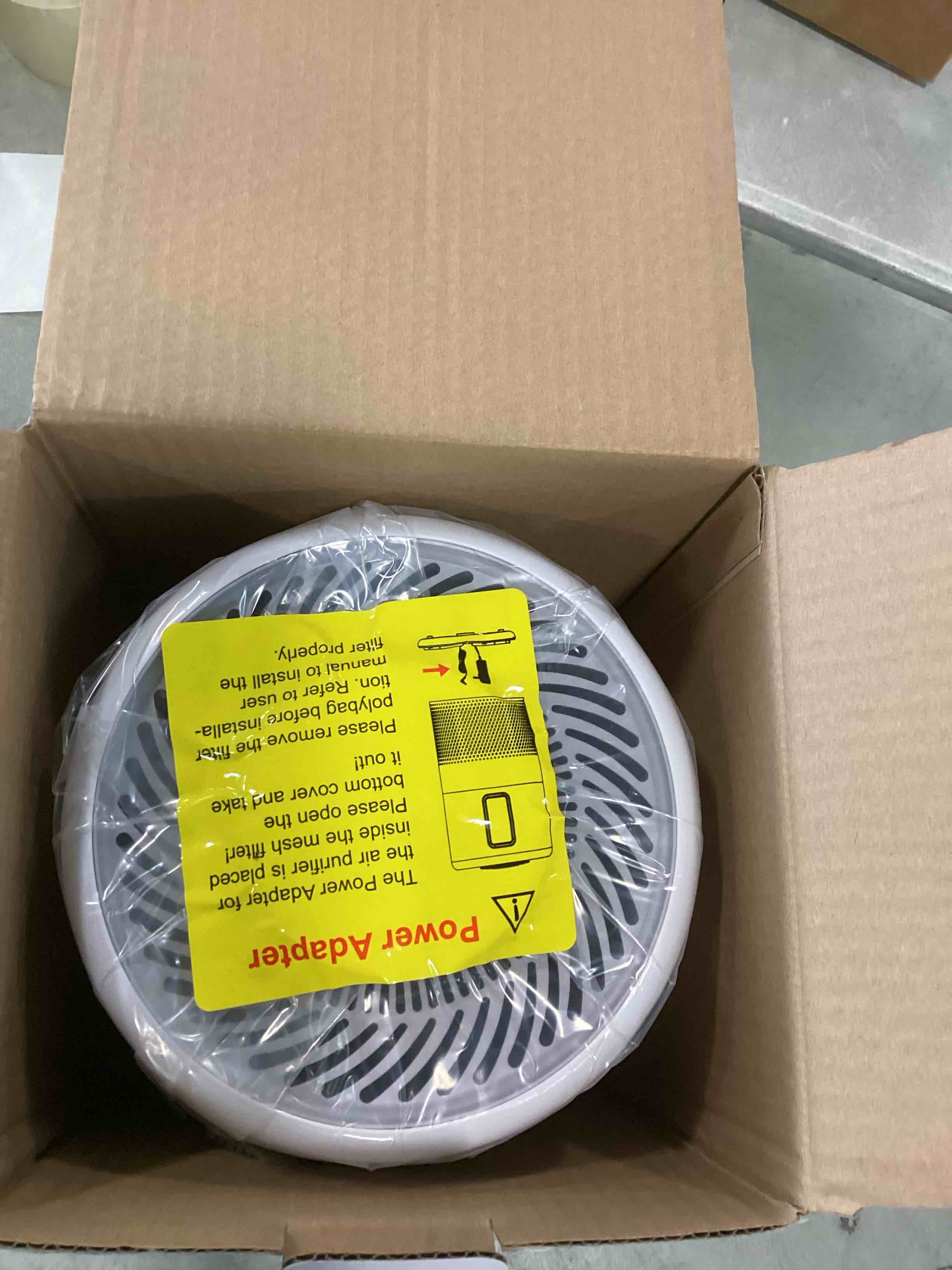 https://s3.amazonaws.com/lotting-images-prod/bidfta/BLU6719887_1722898139023.jpeg